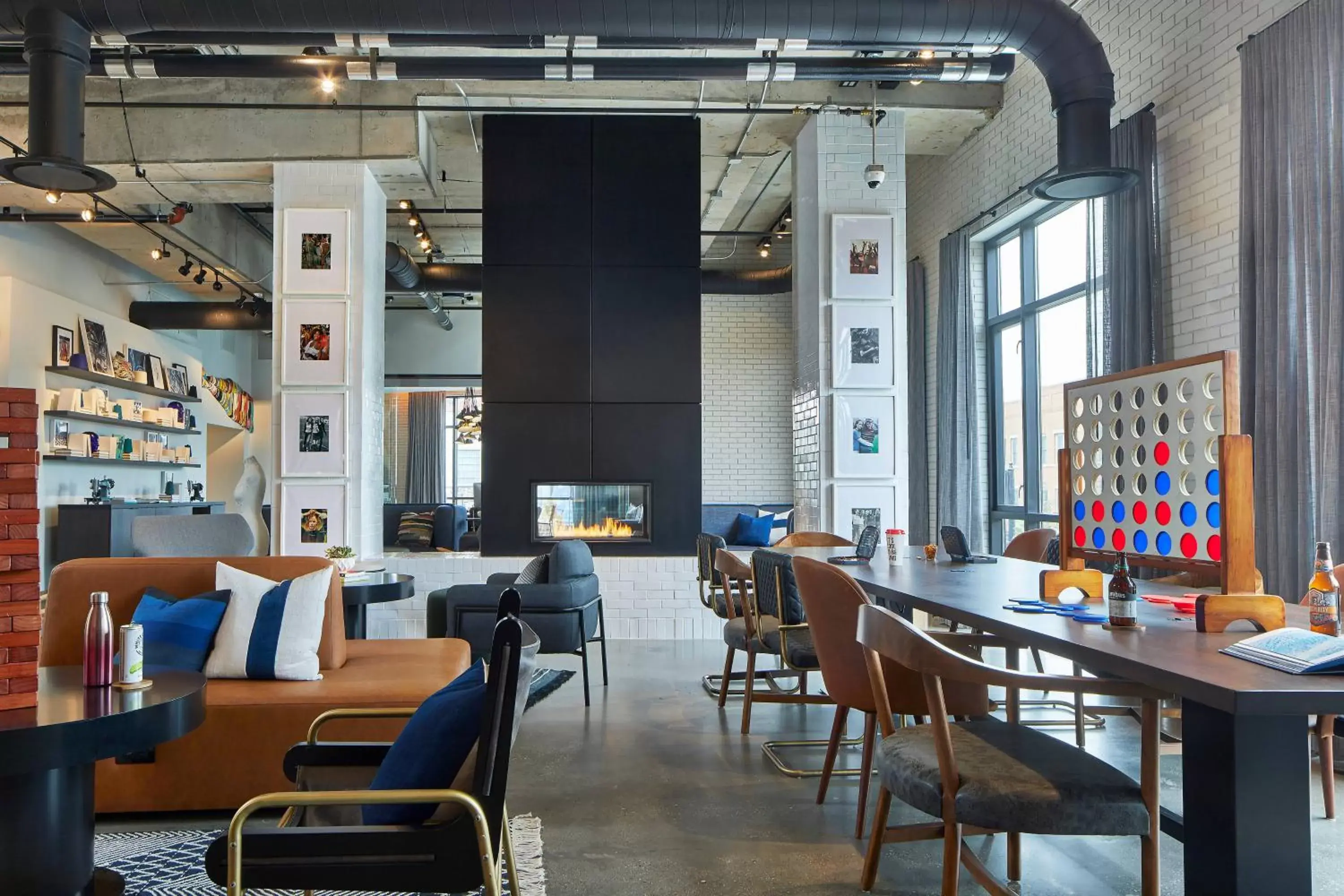 Lobby or reception, Restaurant/Places to Eat in Moxy Columbus Short North