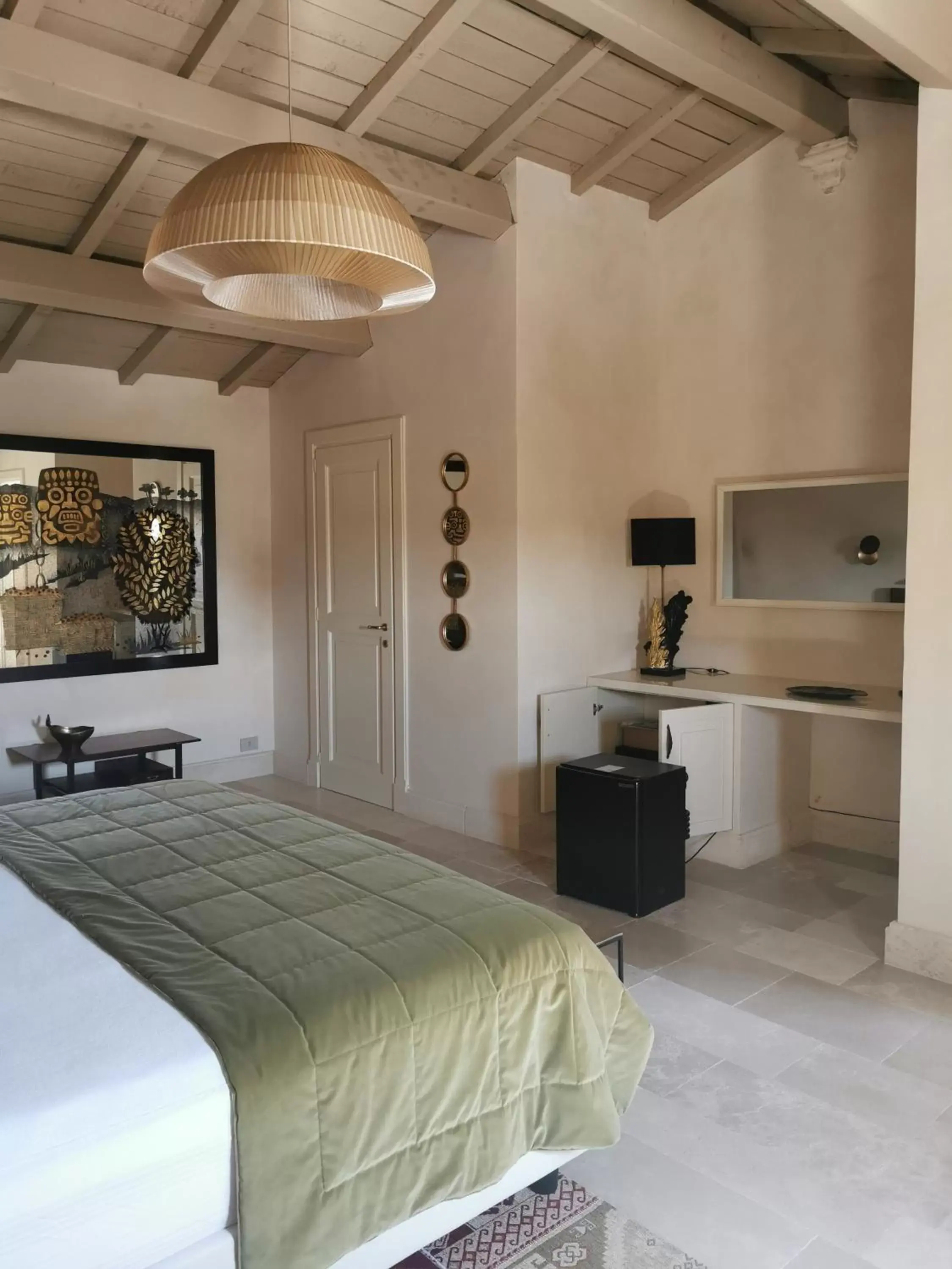 Bed in Palazzo Maresgallo Suites & SPA