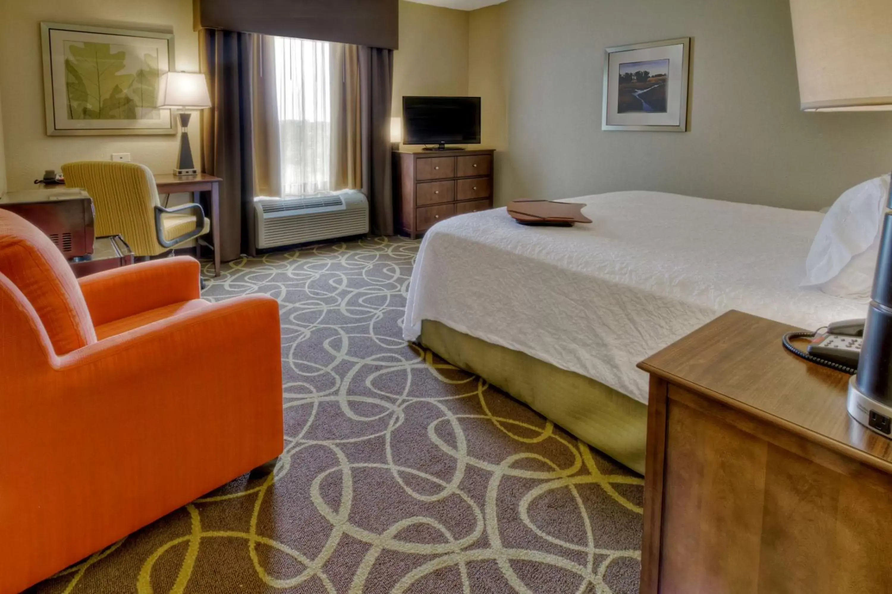 Bed in Hampton Inn By Hilton & Suites Rochester/Henrietta