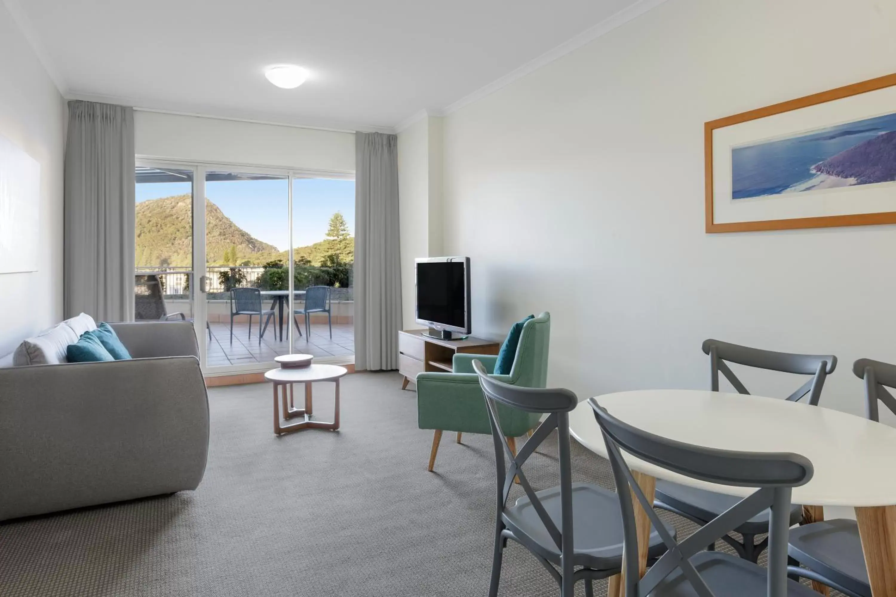 TV and multimedia, Seating Area in Ramada Resort by Wyndham Shoal Bay