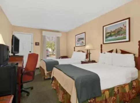 Day, Bed in Baymont by Wyndham Eufaula Day, Bed in Baymont by Wyndham Eufaula
