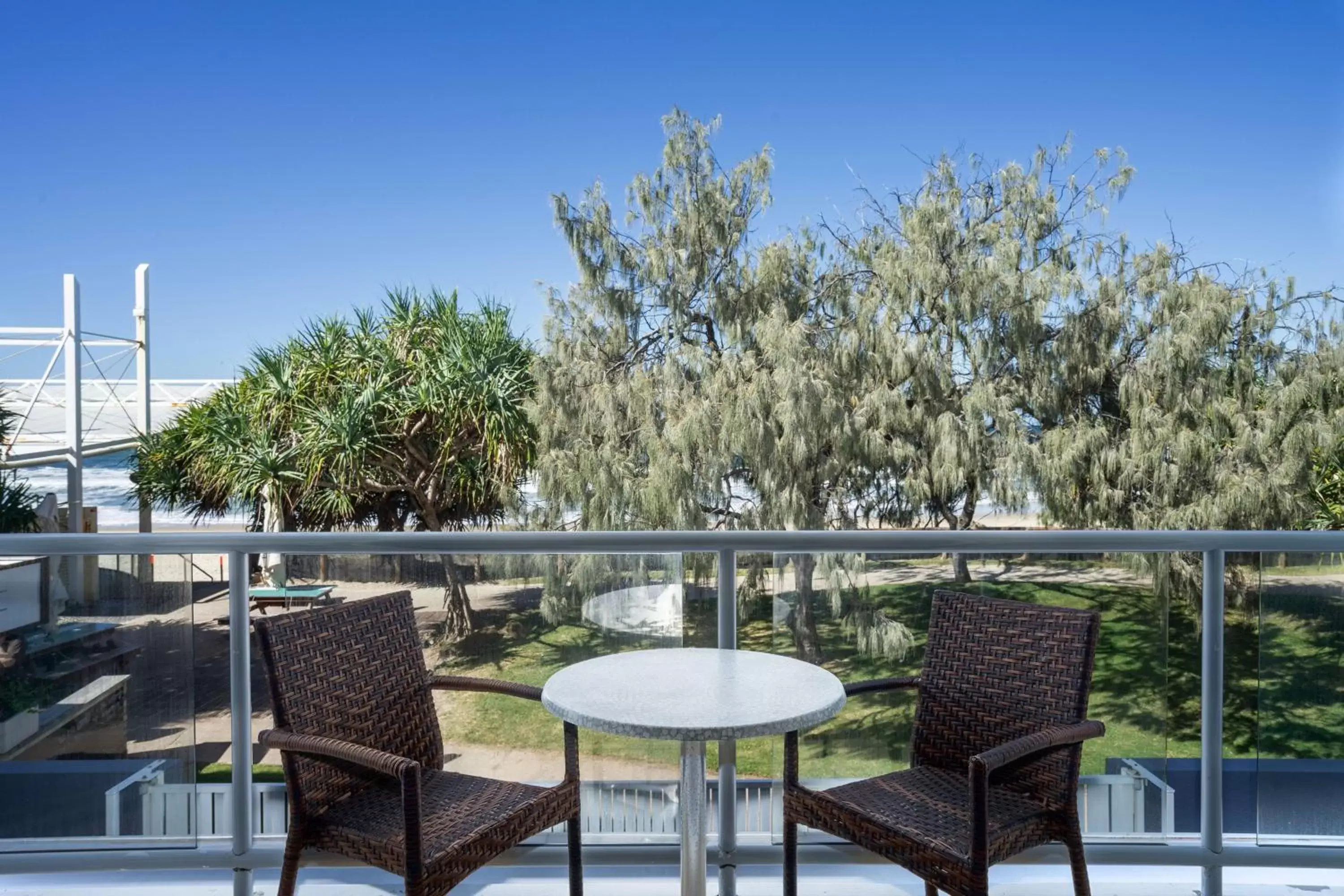 Balcony/Terrace in Rolling Surf Resort