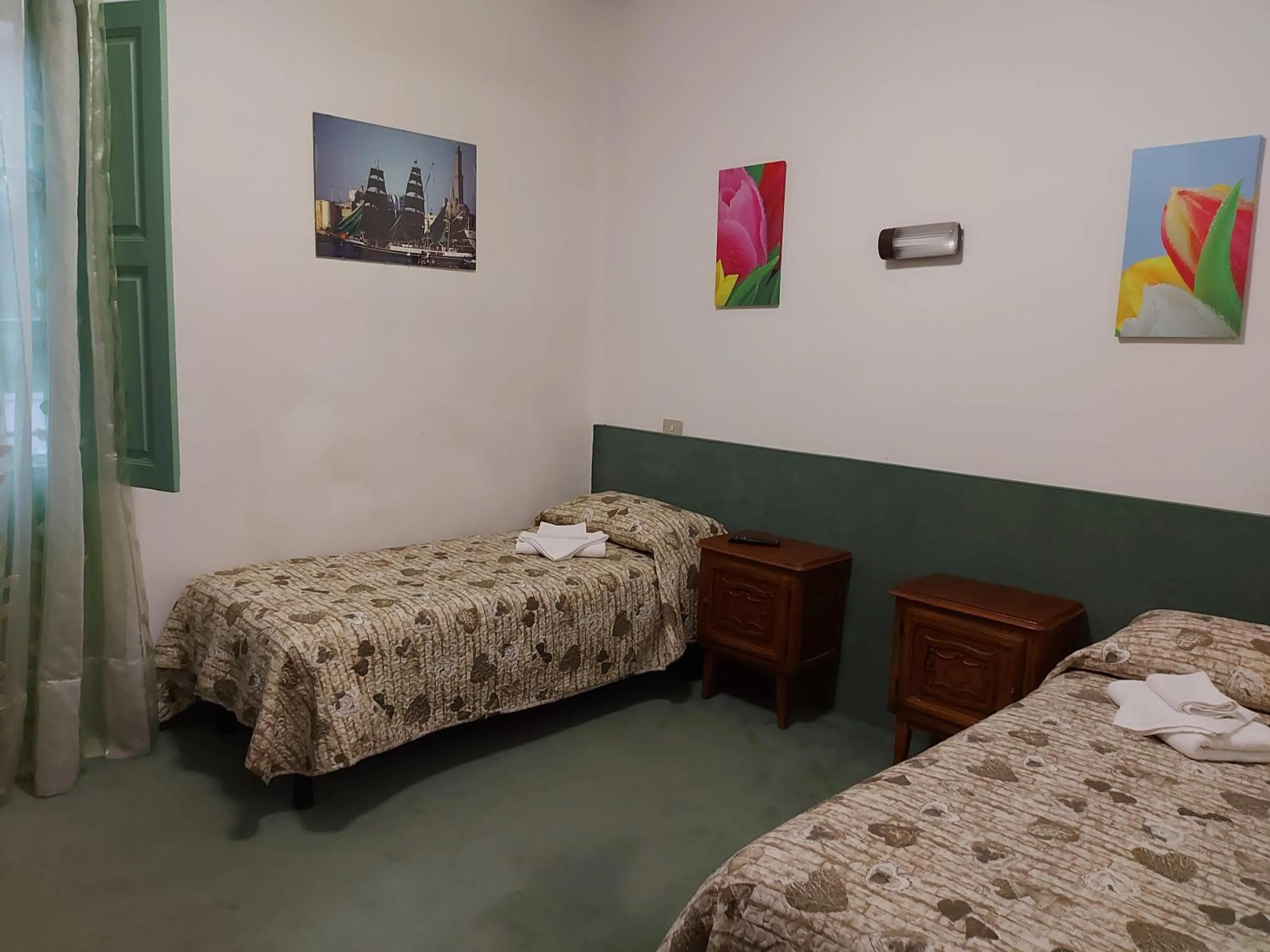 Bed in Hotel Sommeiller