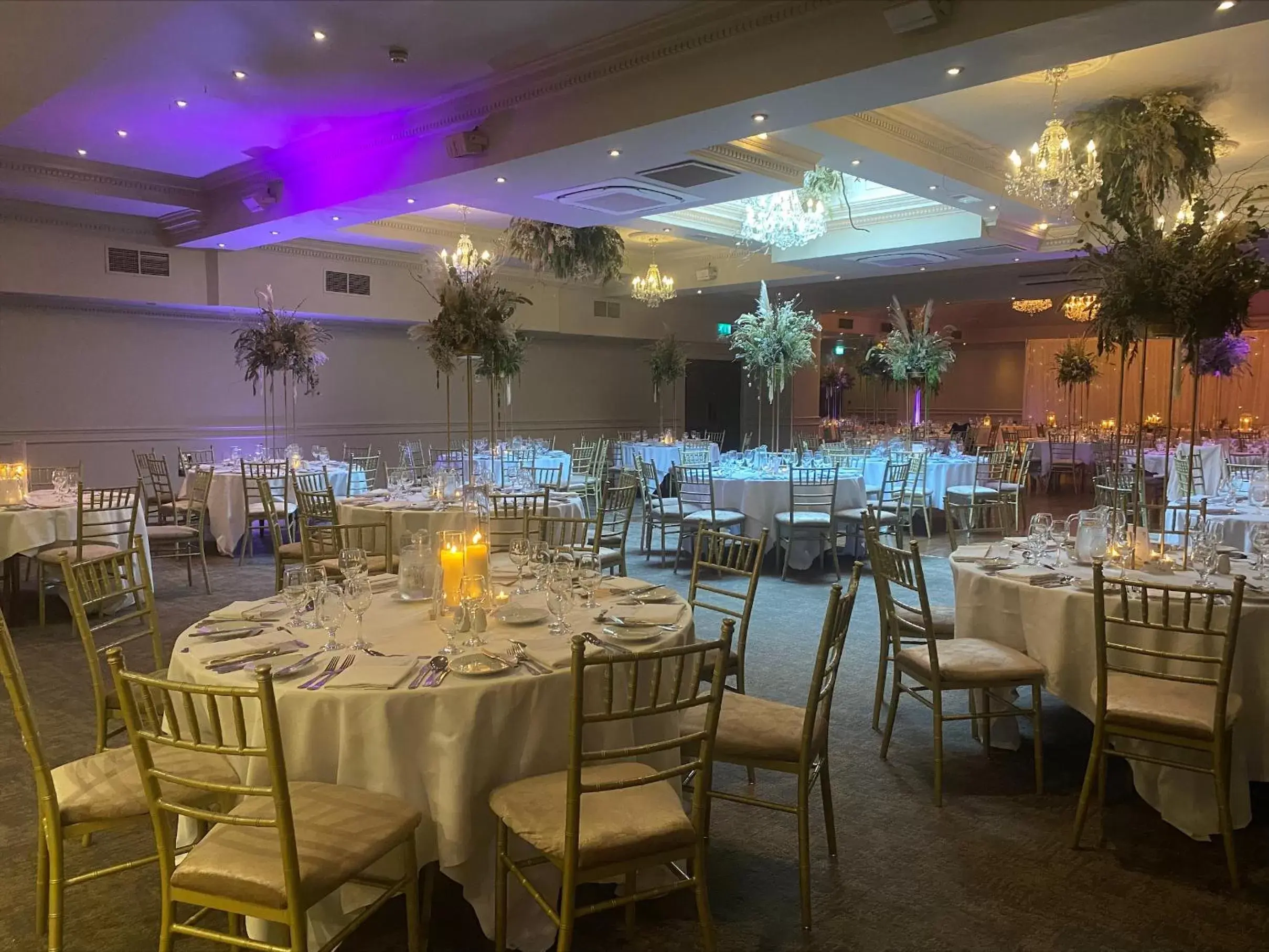 Banquet/Function facilities, Restaurant/Places to Eat in Abbey Court