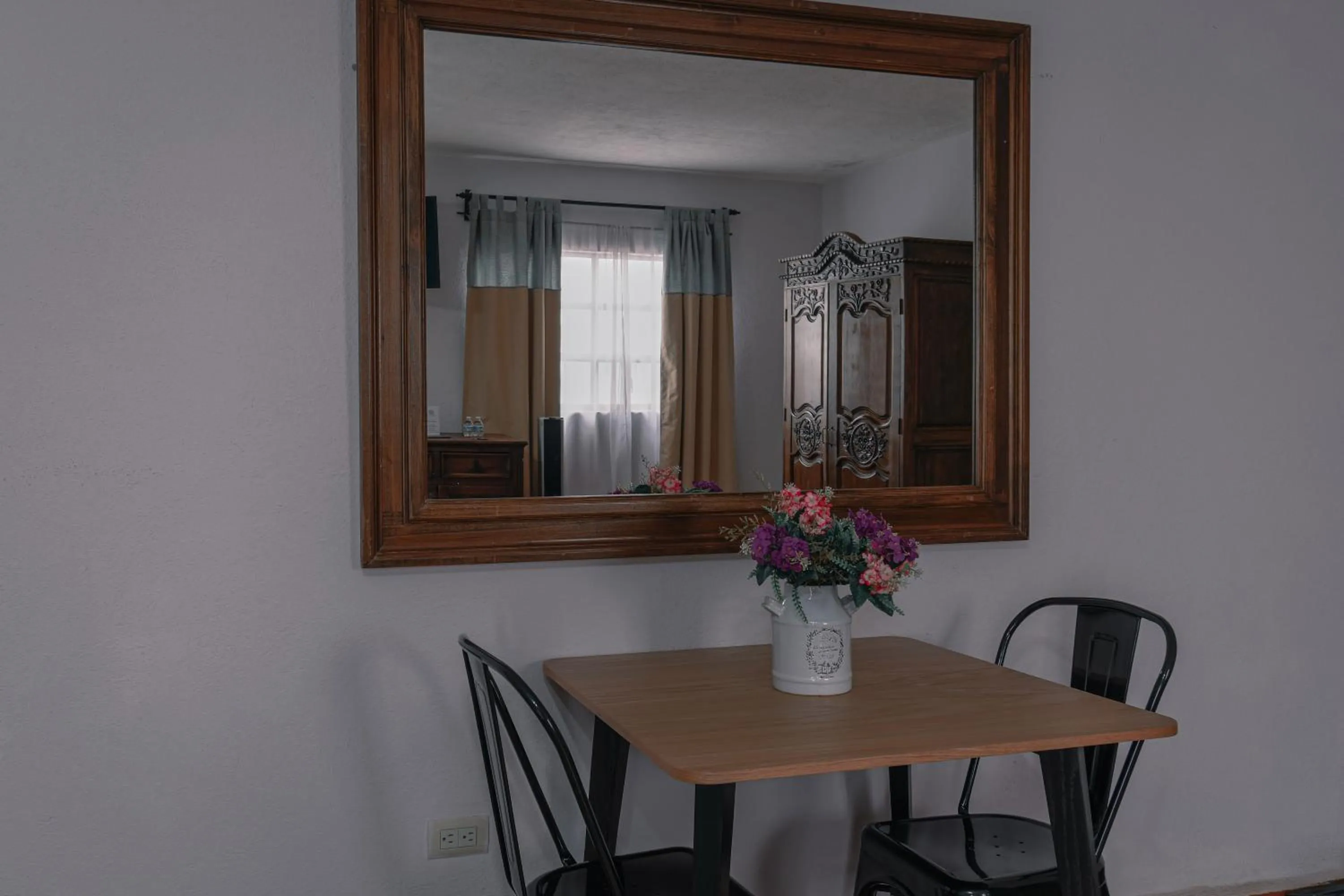 Photo of the whole room in Hotel Casa Santamaría