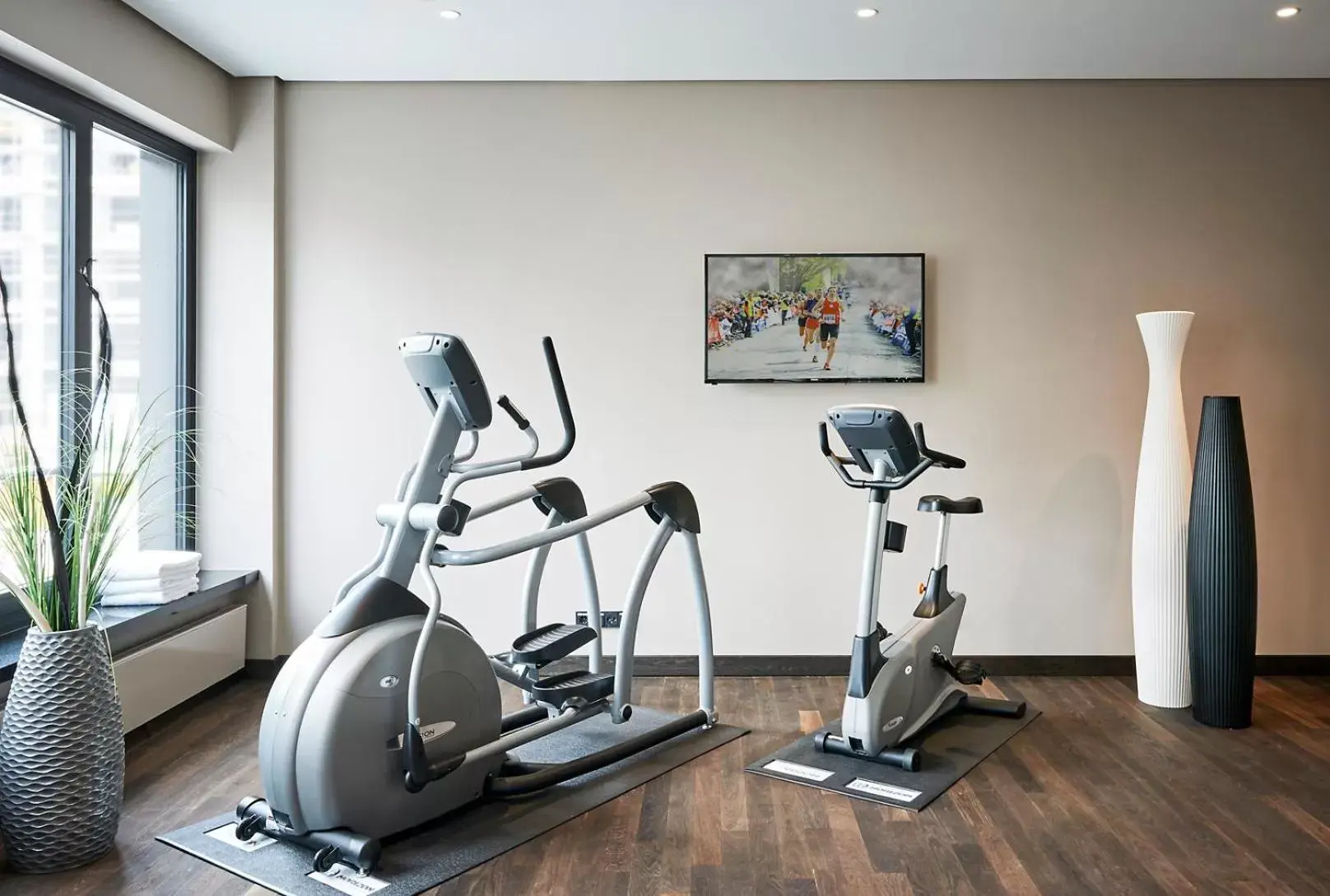 Fitness centre/facilities, Fitness Center/Facilities in LÉGÈRE HOTEL Bielefeld