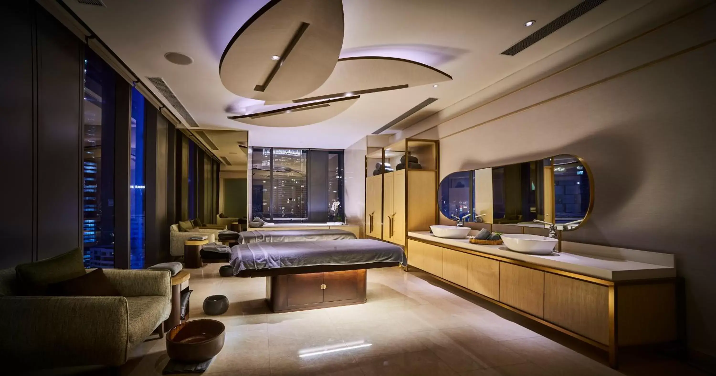 Massage, Bed in EQ Kuala Lumpur Massage, Bed in EQ Kuala Lumpur