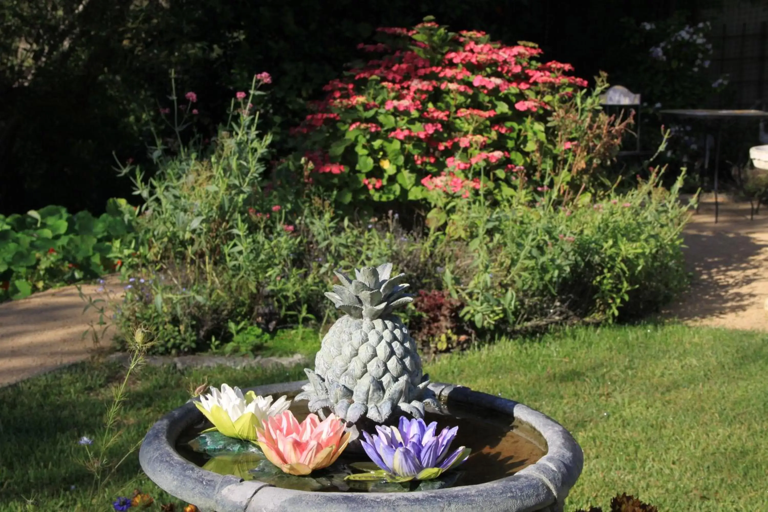 Garden in Olallieberry Inn Bed and Breakfast