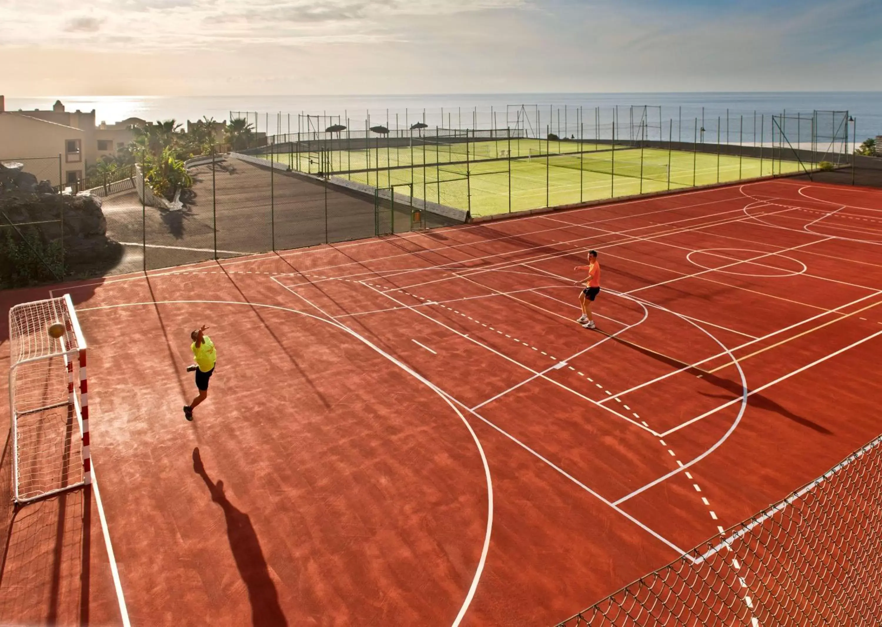 Activities, Tennis/Squash in La Palma Princess