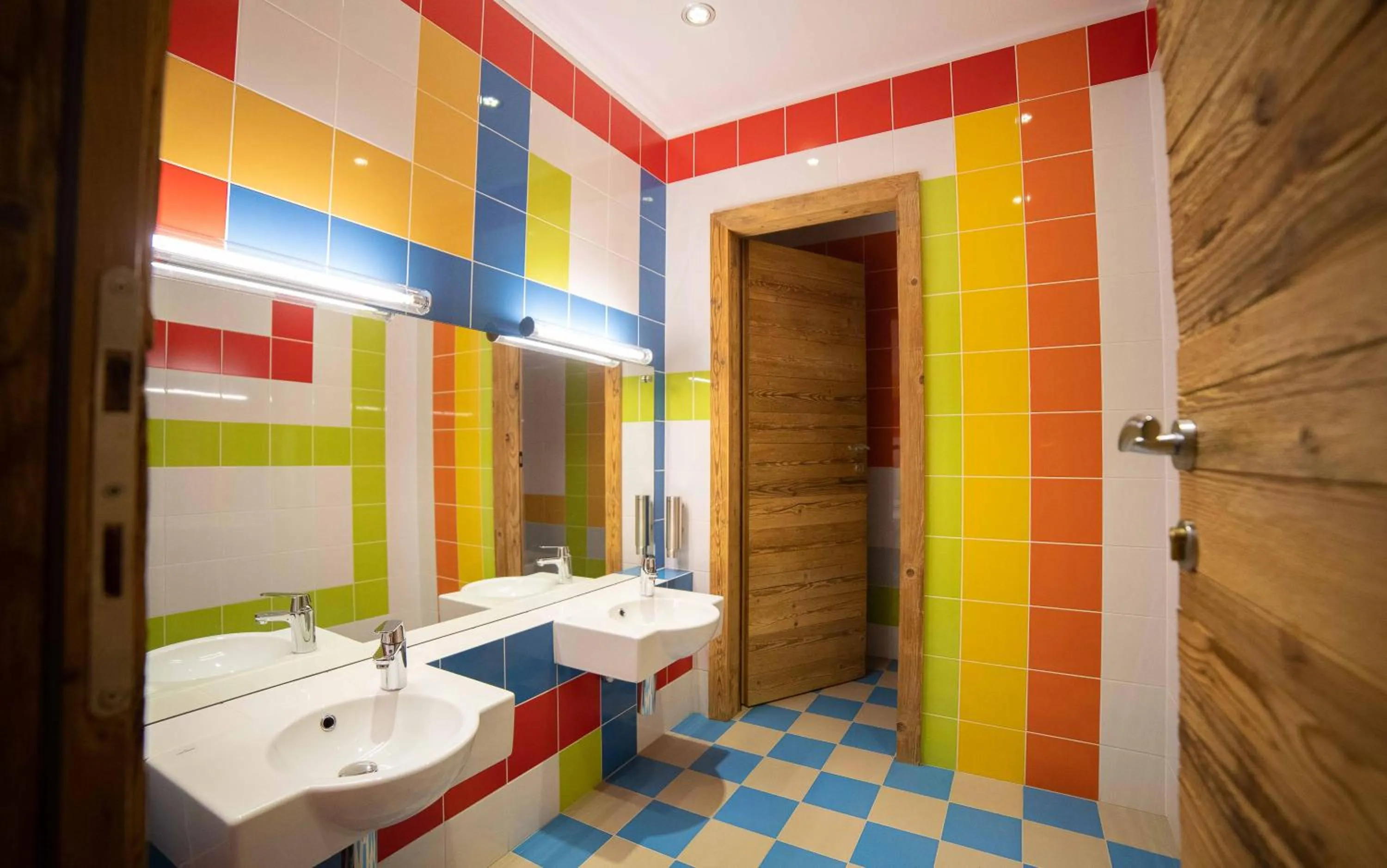 Game Room in Teleferic Grand Hotel