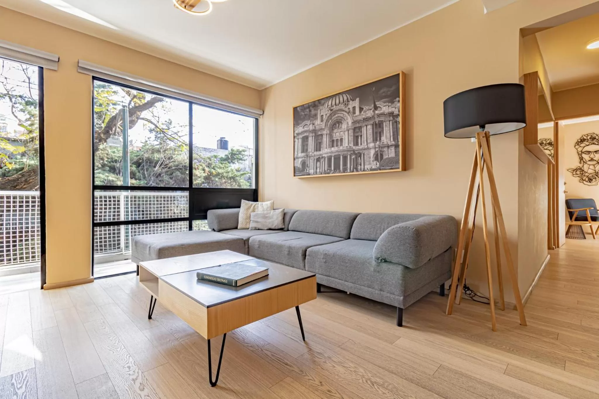 Living room in Mi Zona Lodging WTC