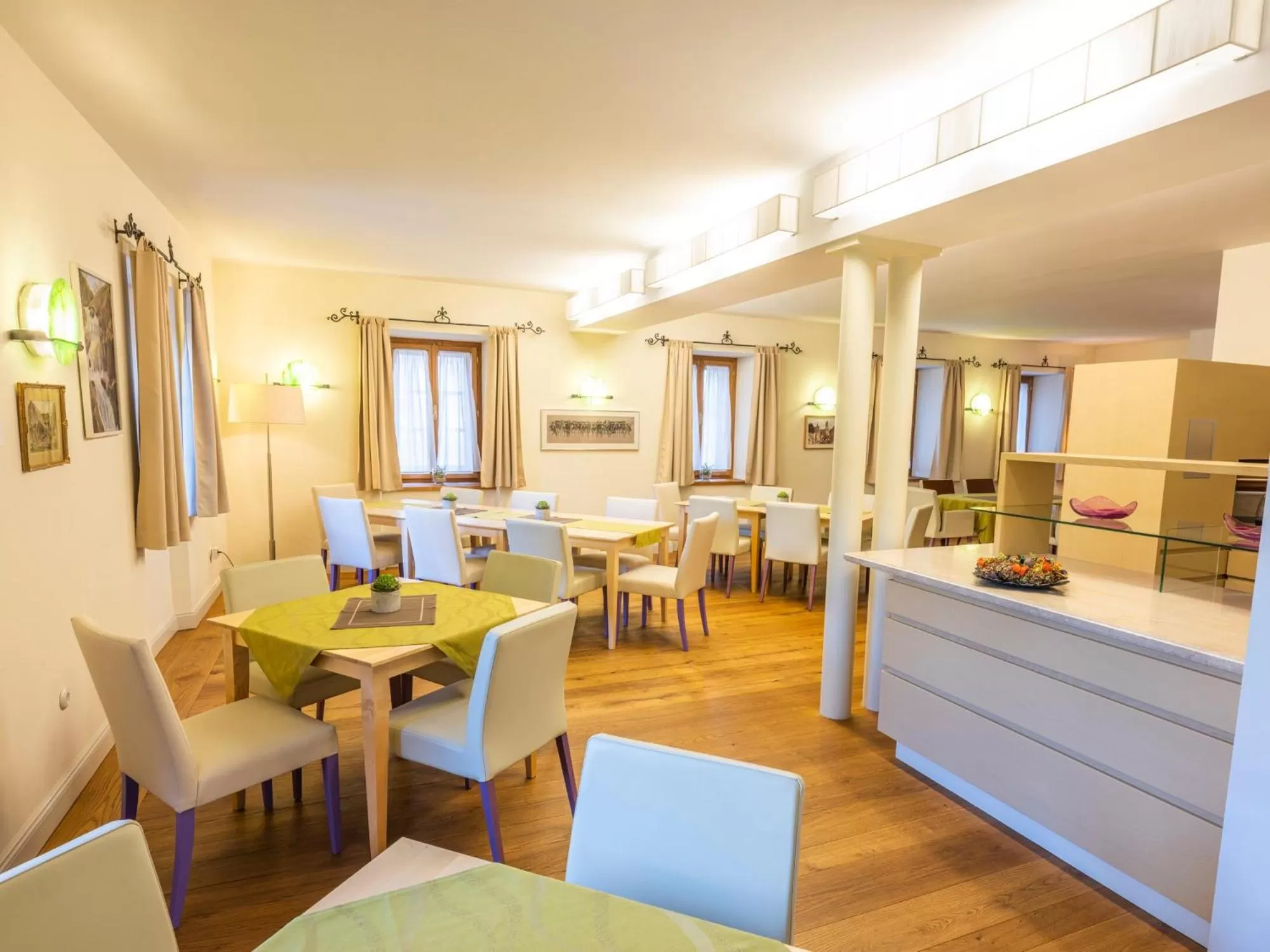 Restaurant/places to eat in Die Schmiede