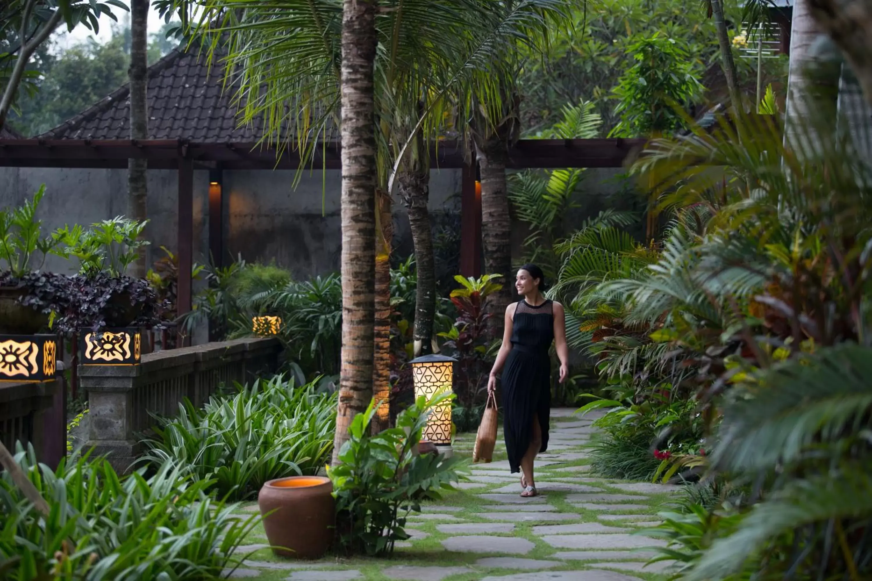 Garden view in Adiwana Resort Jembawan Garden view in Adiwana Resort Jembawan