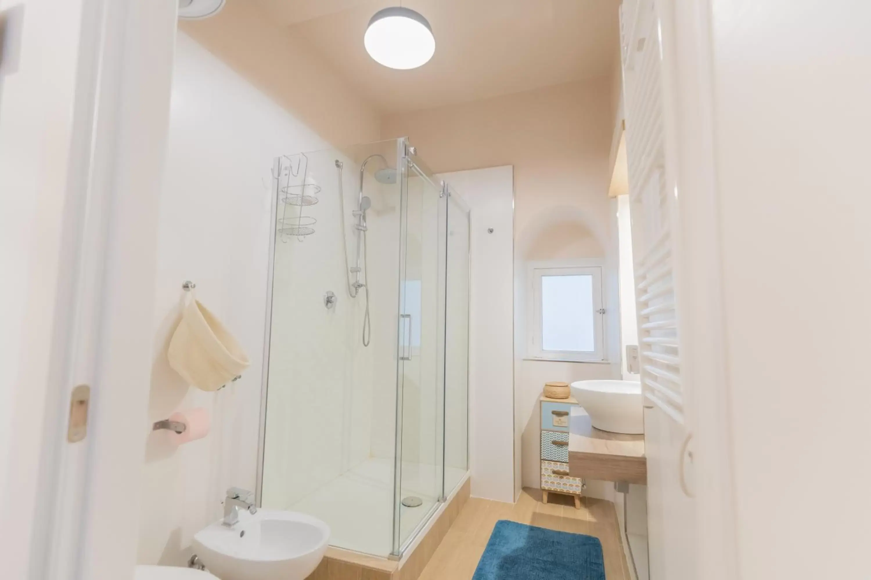 Shower, Bathroom in Casa Romito