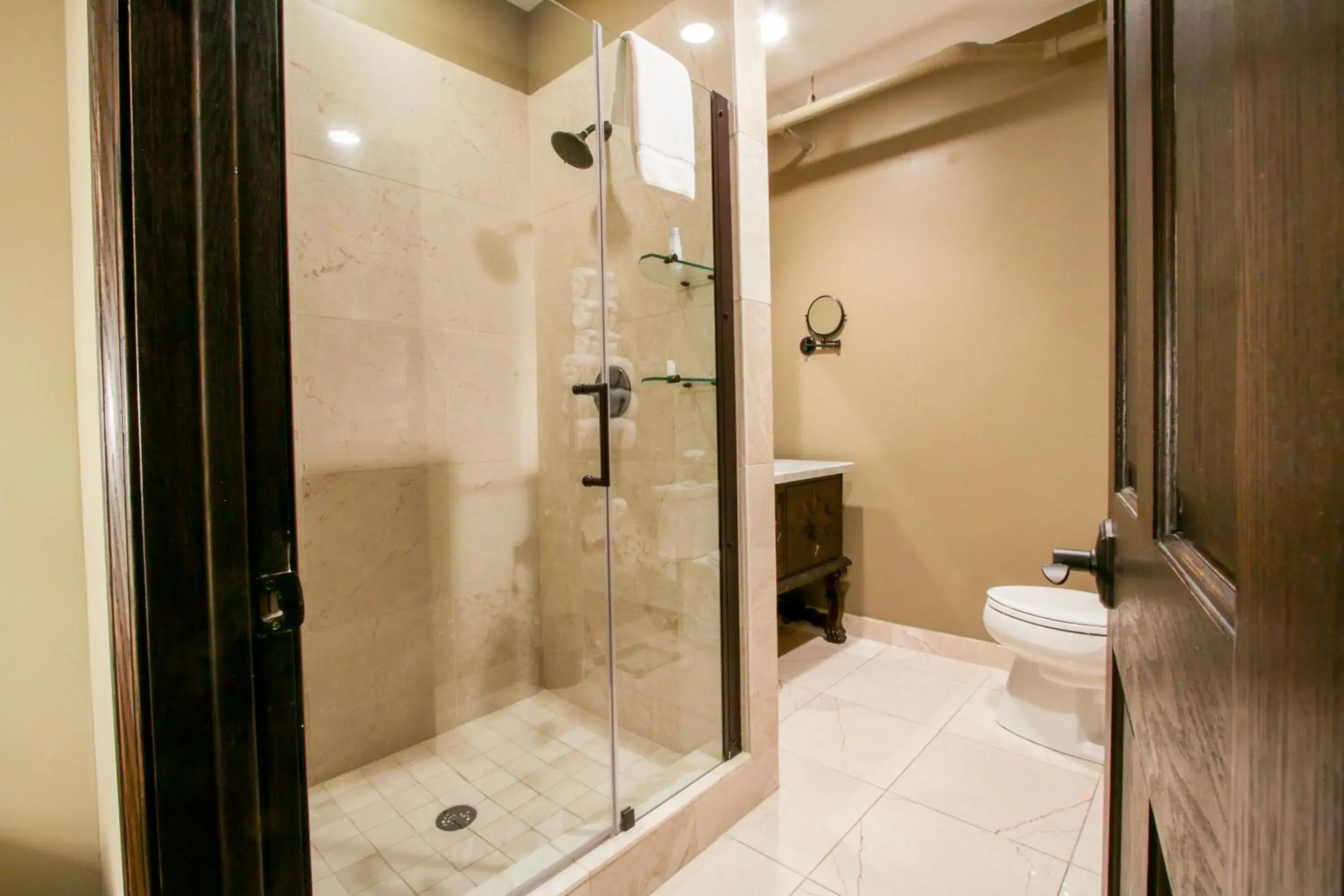 Shower, Bathroom in The Detroit Club