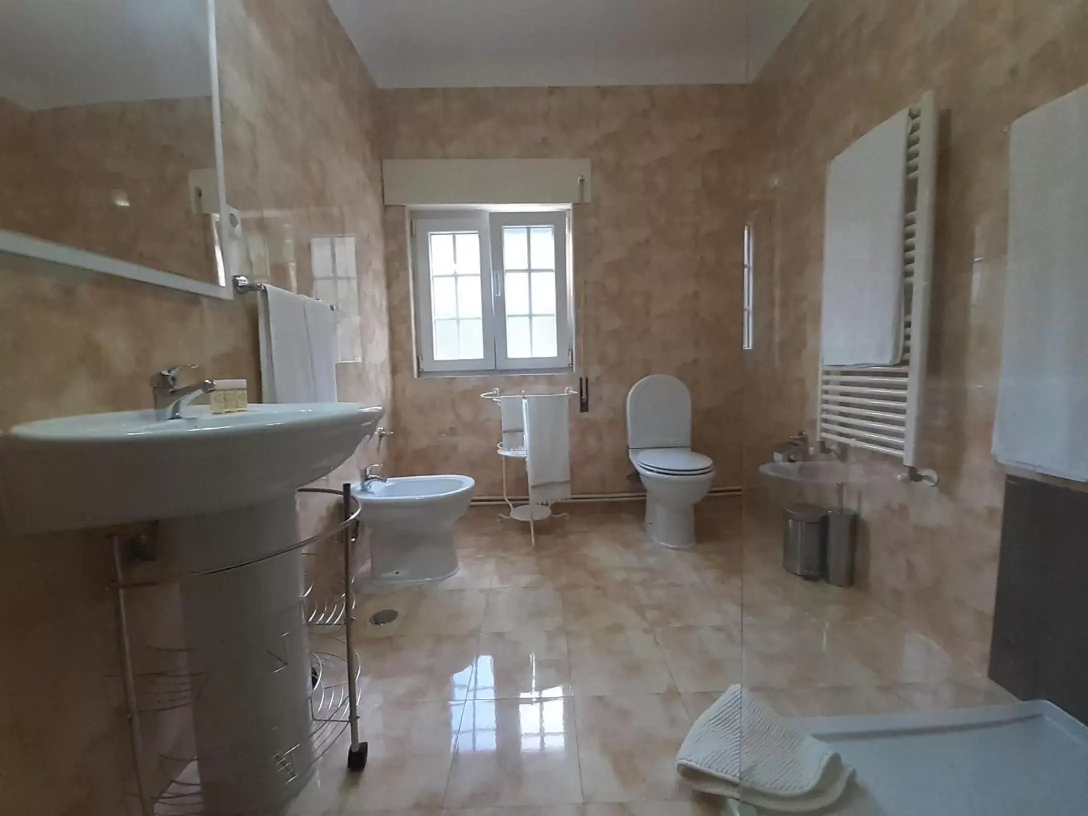 Bathroom in Alfatima