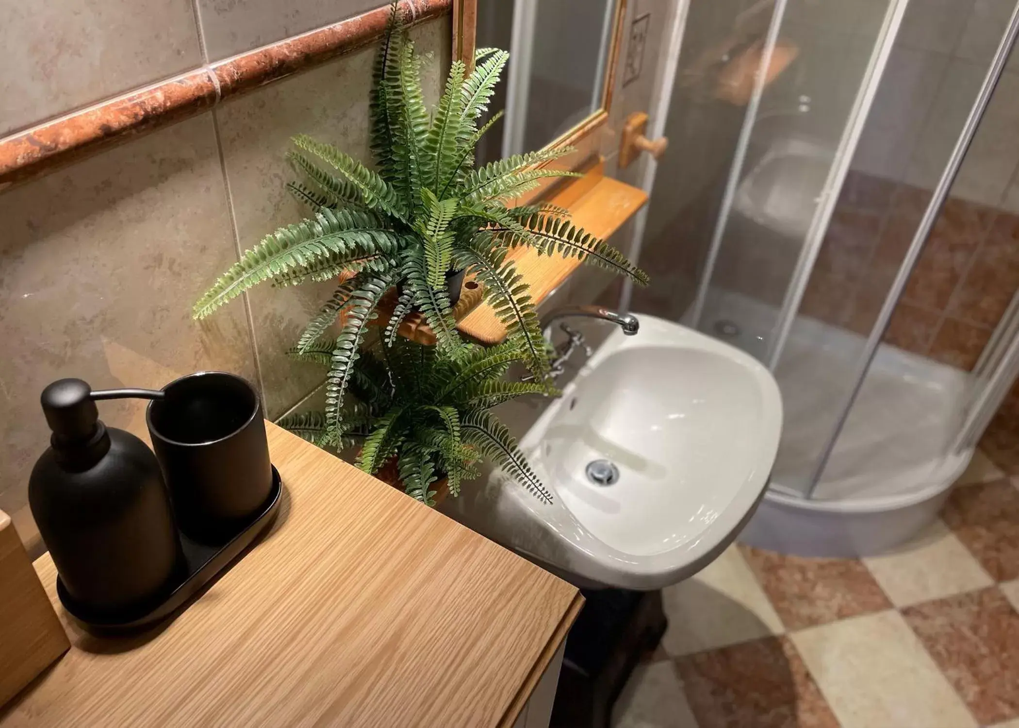 Shower, Bathroom in Smart Hotel Budapest