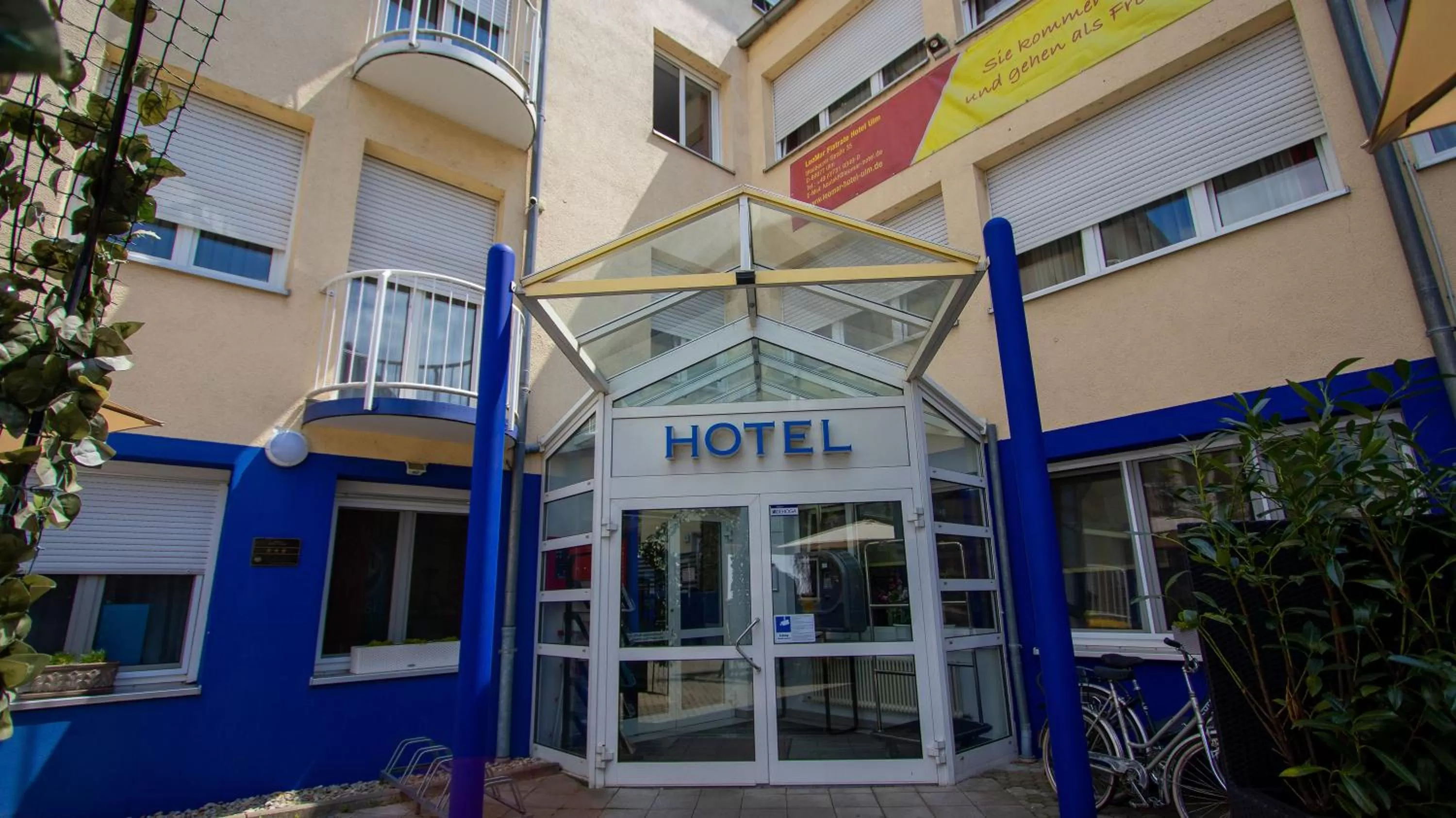 Facade/entrance, Property Building in LeoMar Hotel