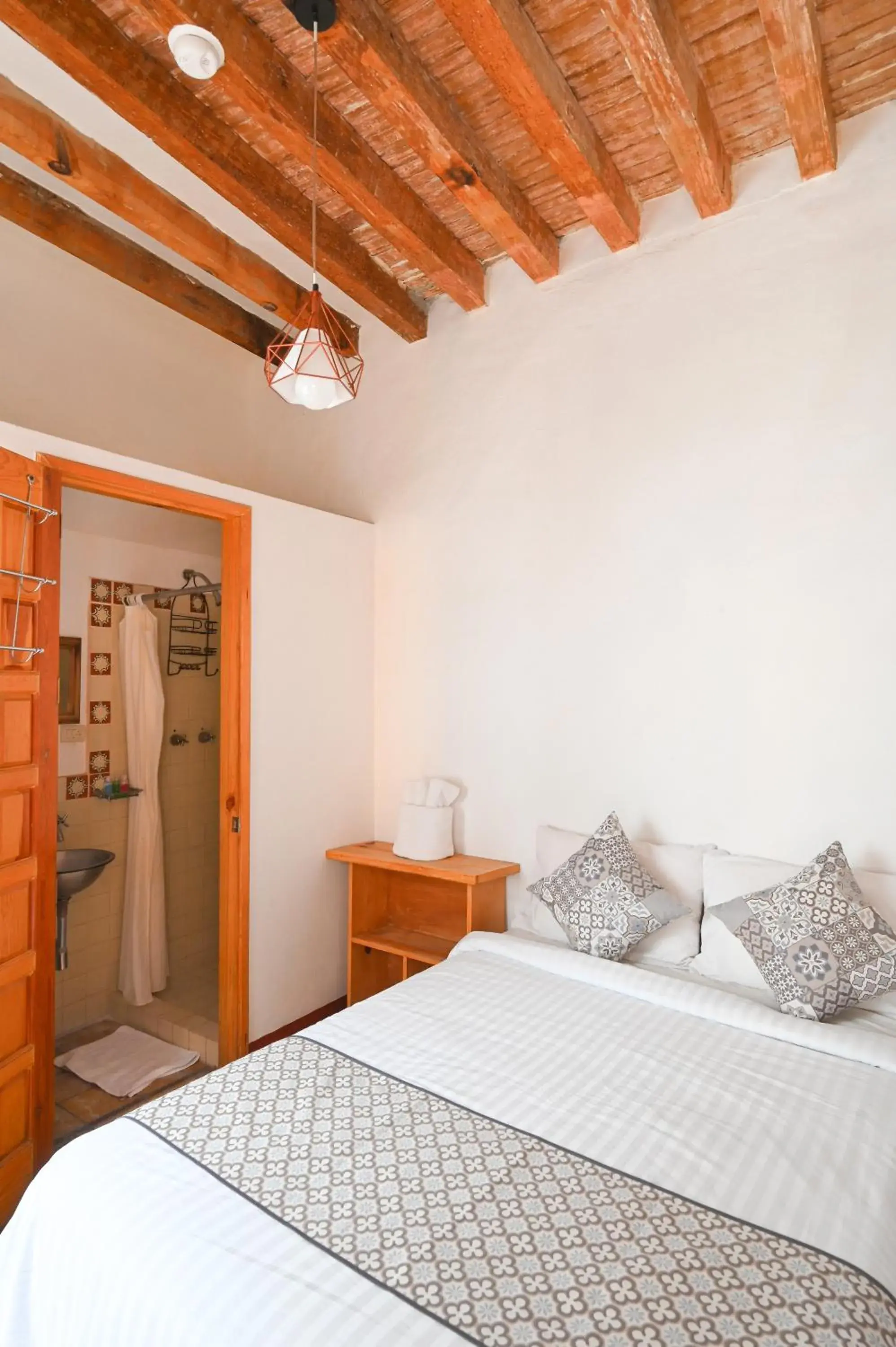 Single Room in Hotel Meson Cuevano Single Room in Hotel Meson Cuevano