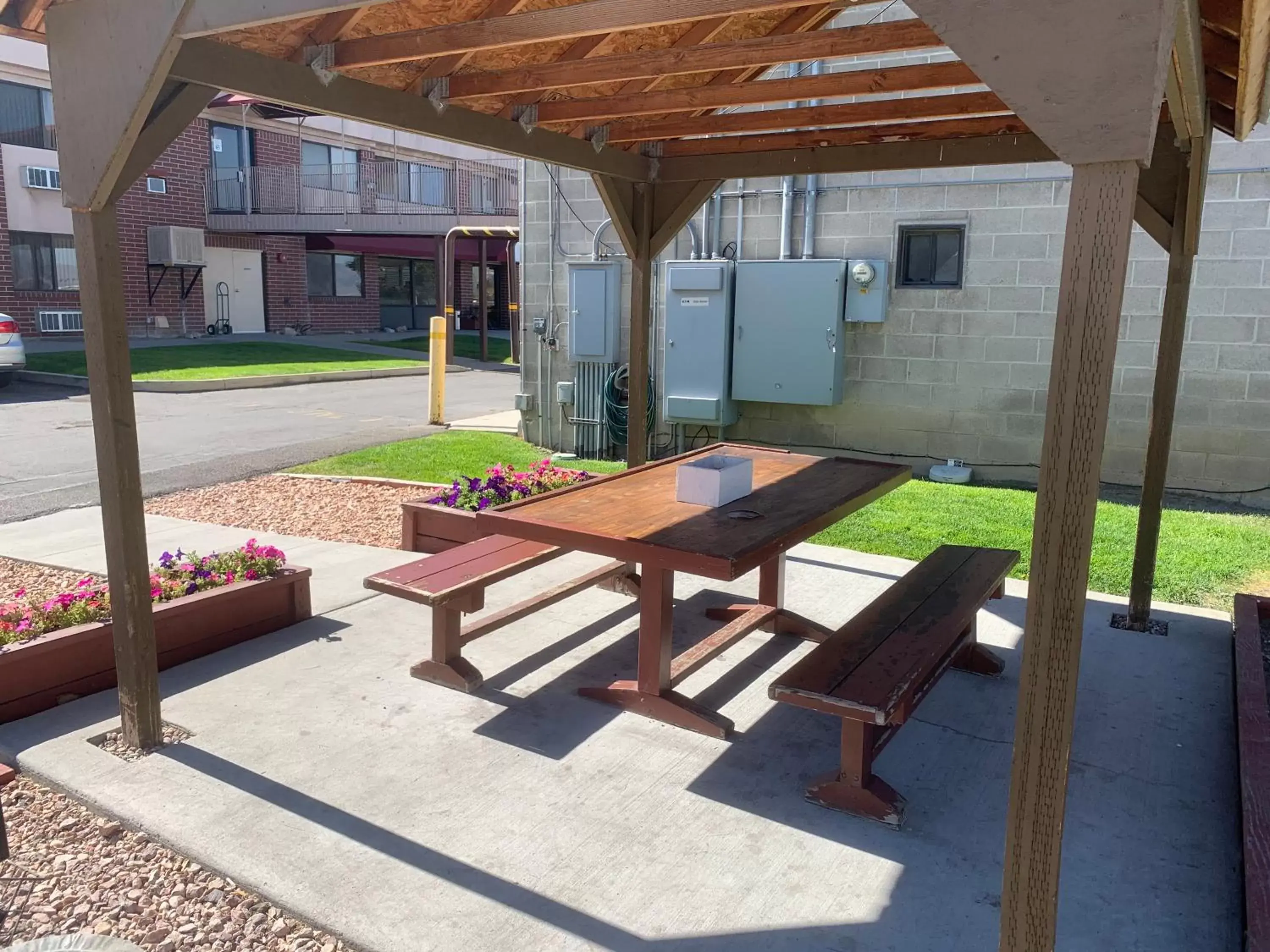 Patio in Oquirrh Mountain Inn