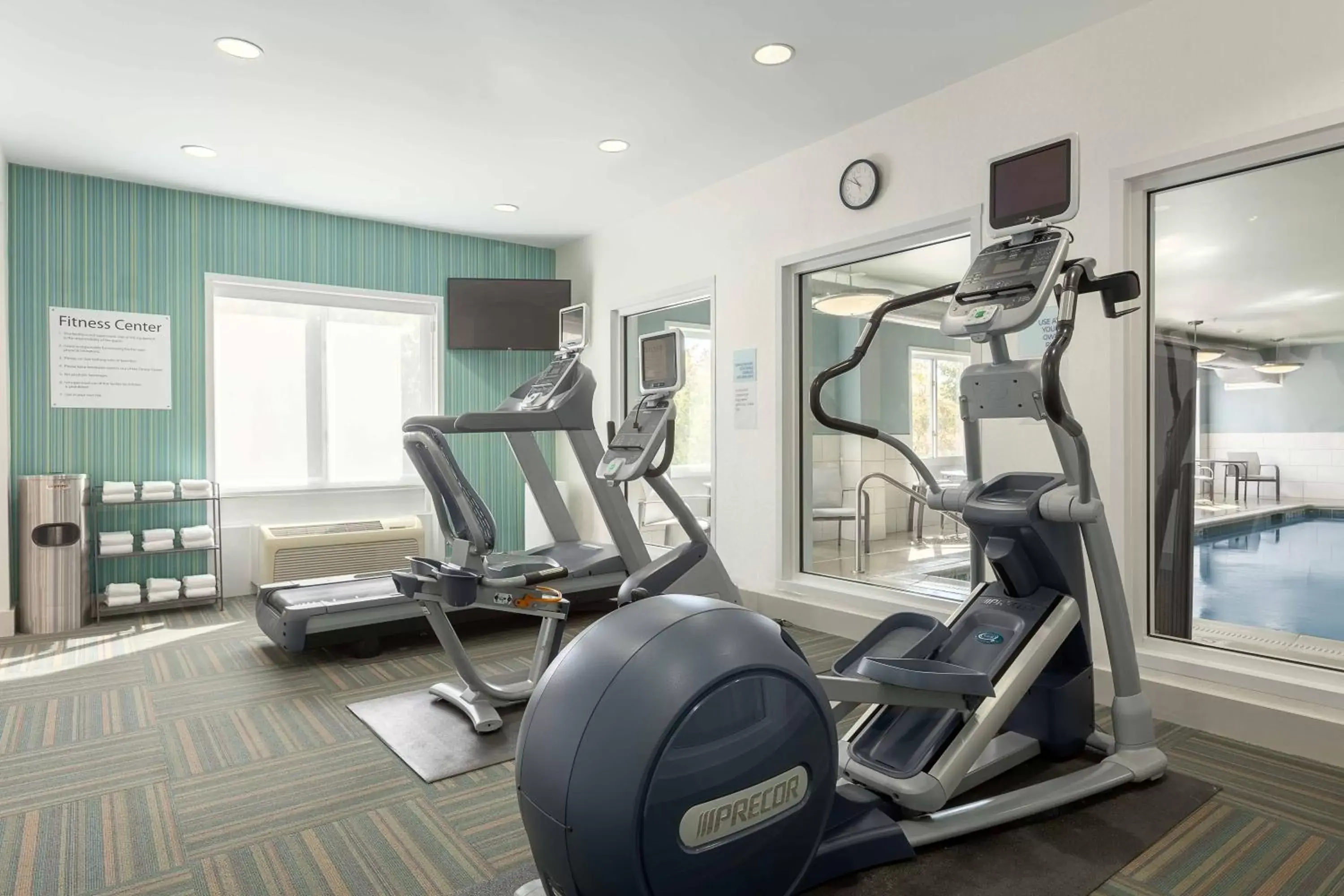 Spa and wellness centre/facilities, Fitness Center/Facilities in Holiday Inn Express Hotel & Suites Binghamton University-Vestal, an IHG Hotel