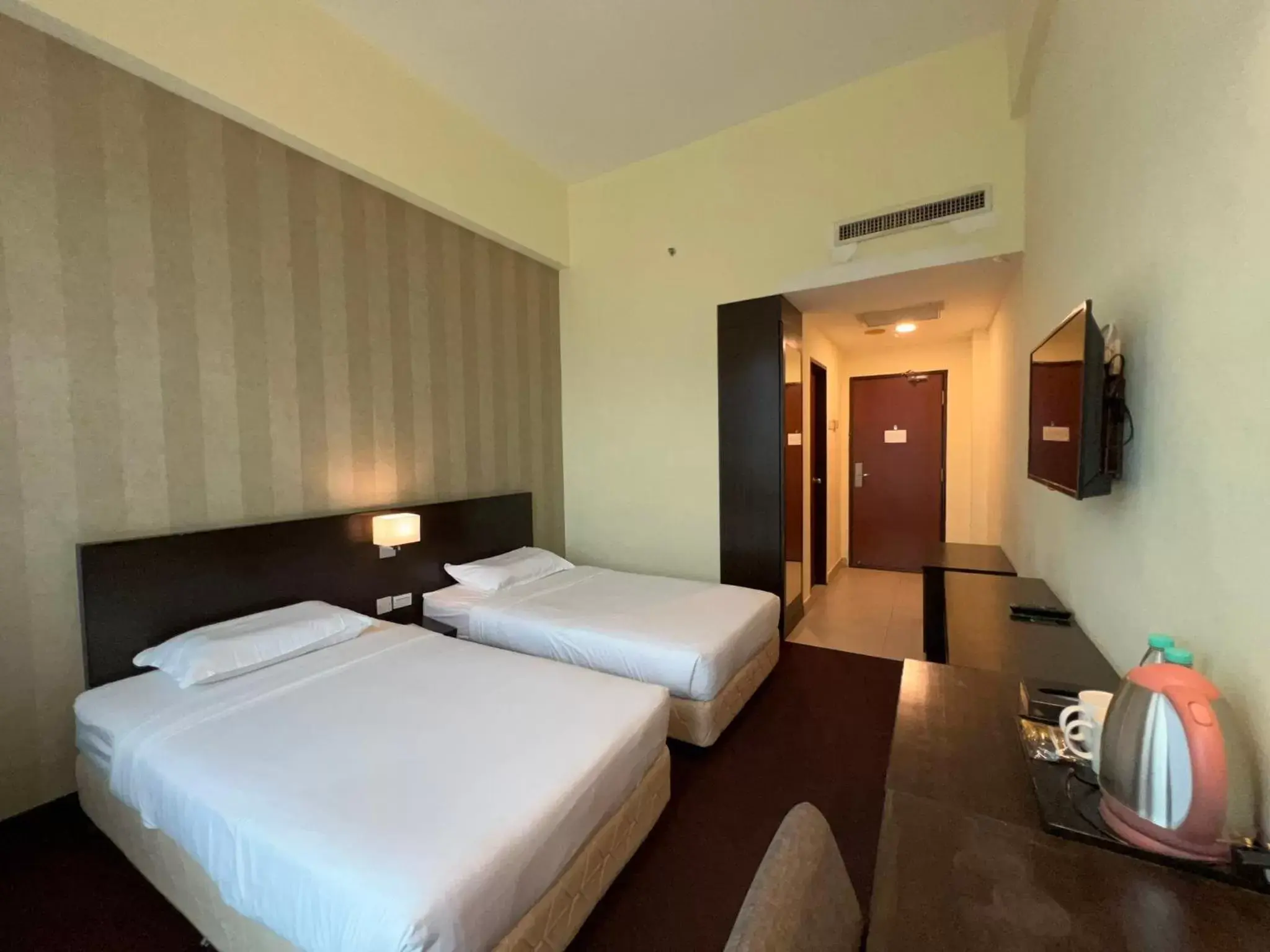Photo of the whole room, Bed in SSL Traders Hotel Photo of the whole room, Bed in SSL Traders Hotel
