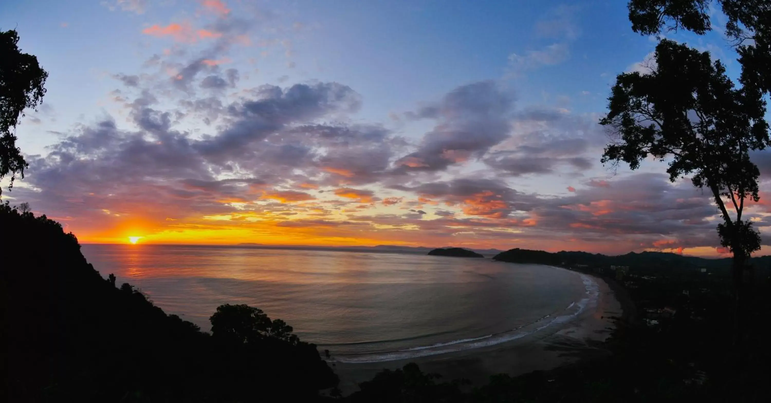 View (from property/room), Sunrise/Sunset in Beach Break Resort