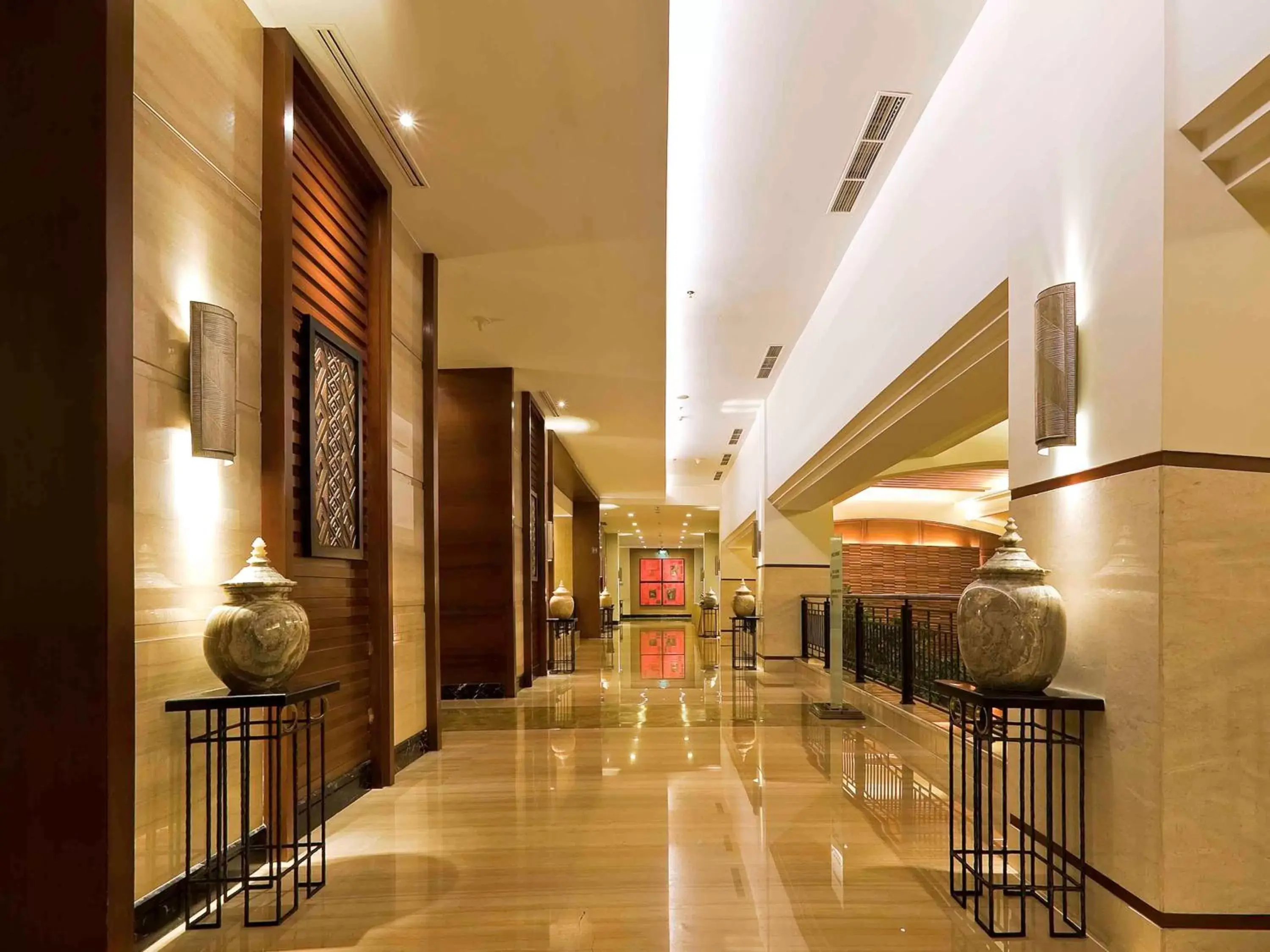 Property building, Lobby/Reception in Novotel Semarang - GeNose Ready, CHSE Certified