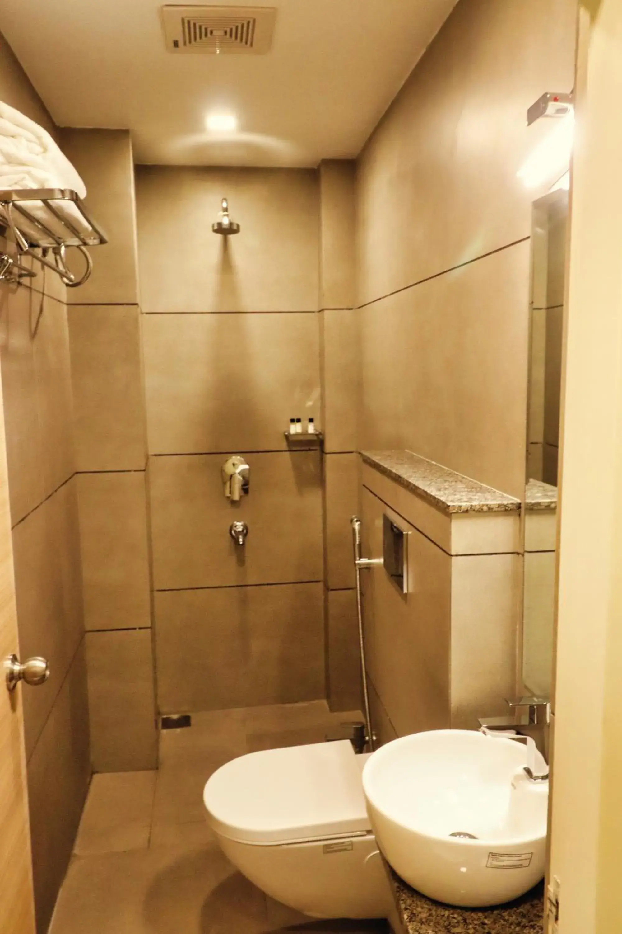 Shower, Bathroom in Clarks Inn Express Udaipur