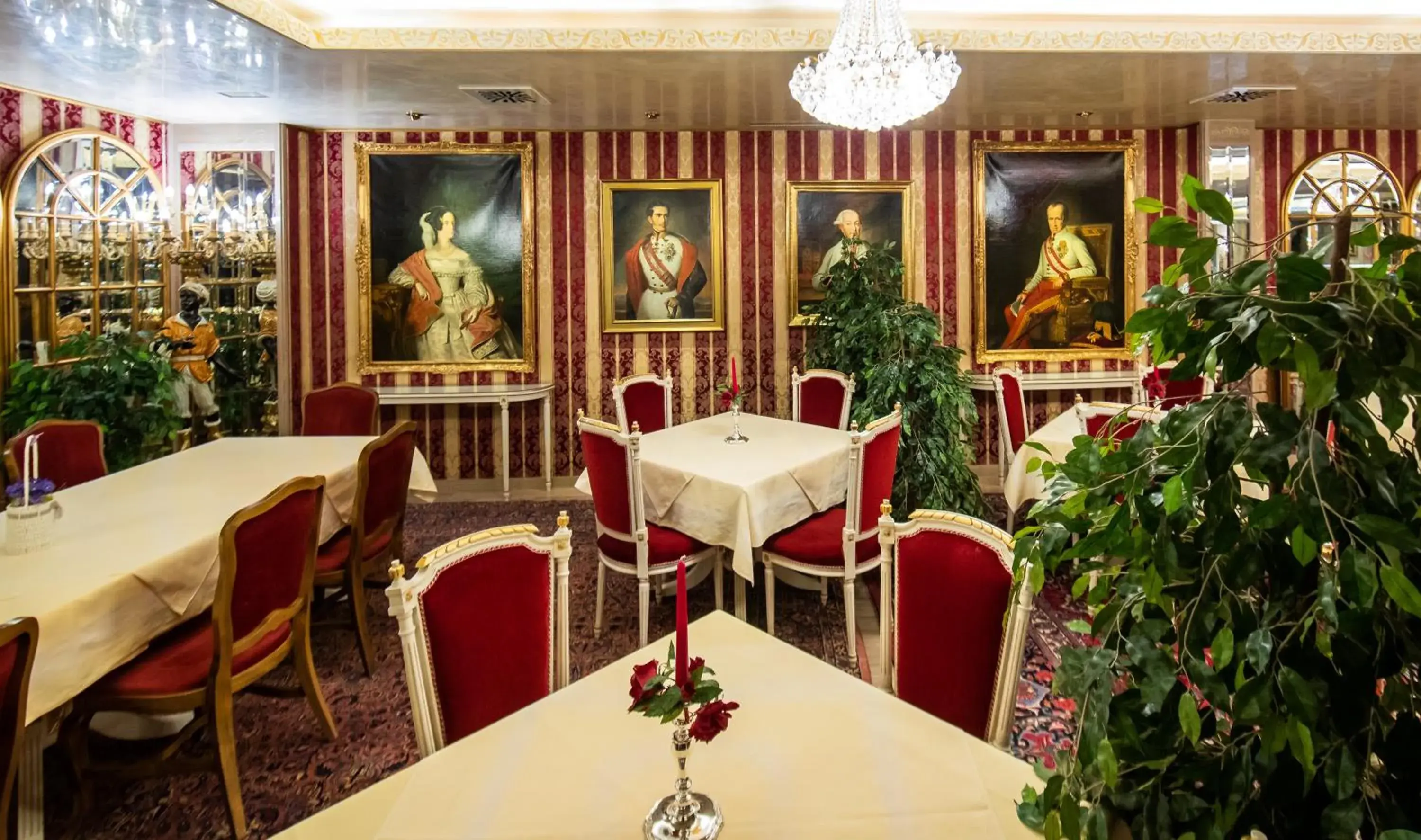 Breakfast, Restaurant/Places to Eat in Hotel Palais Porcia