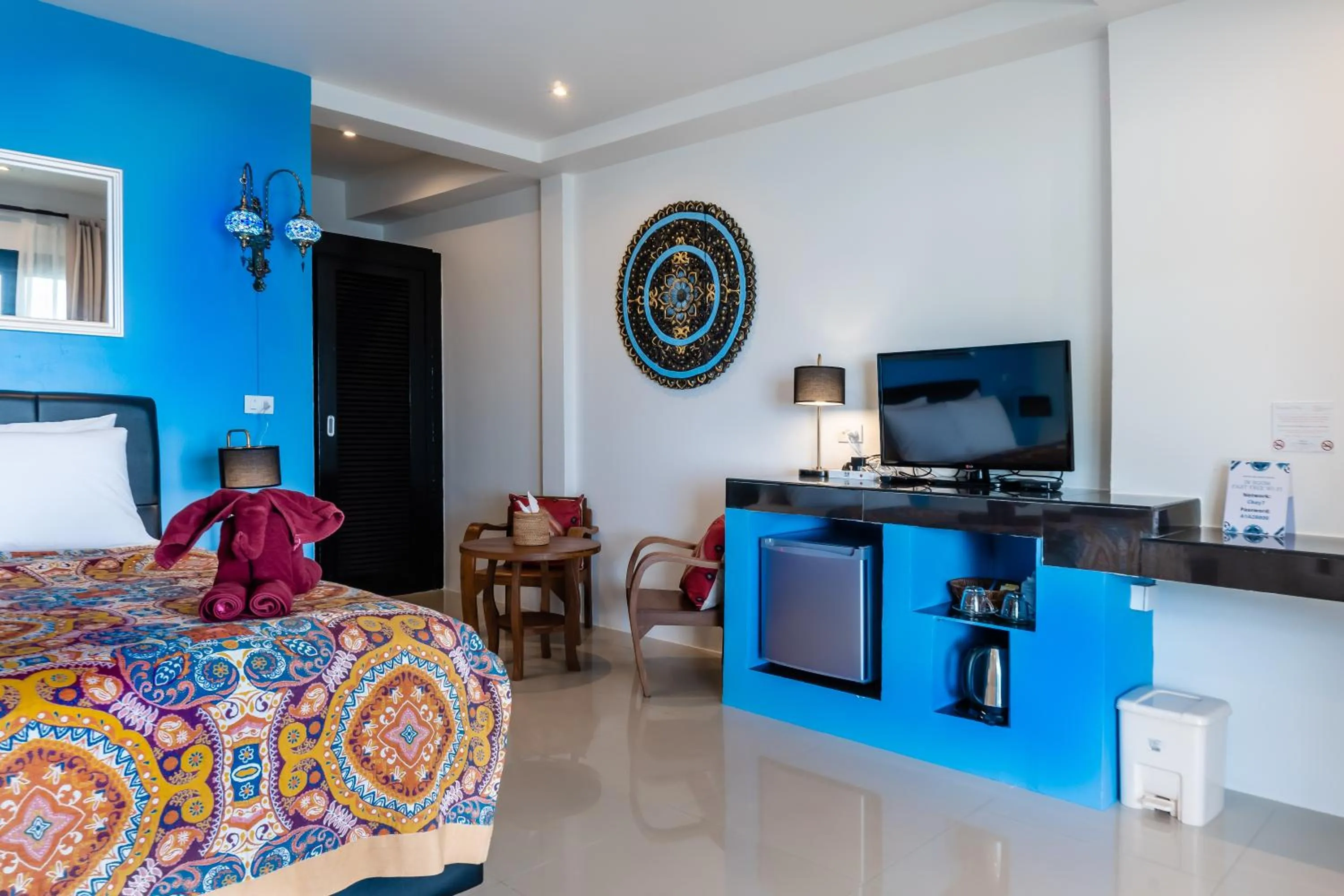 TV and multimedia, Bed in Crystal Bay Beach Resort