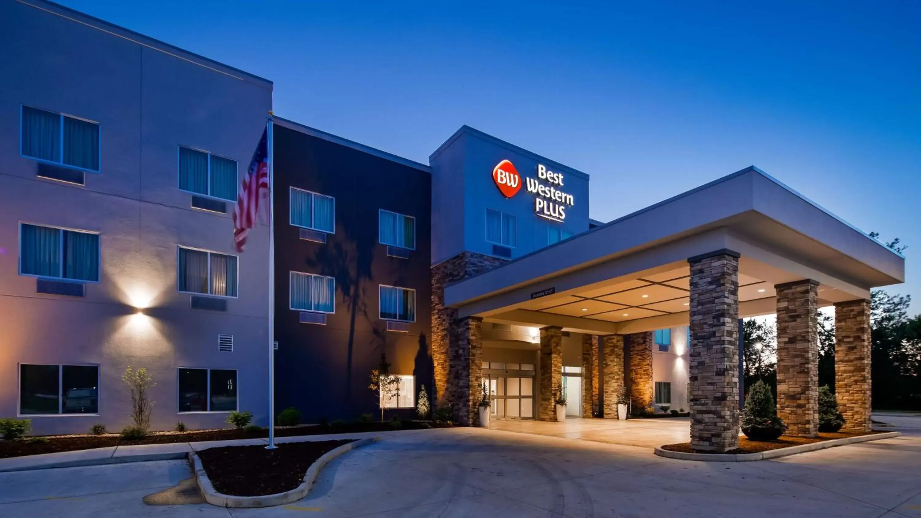 Property Building in Best Western Plus Parkside Inn & Suites