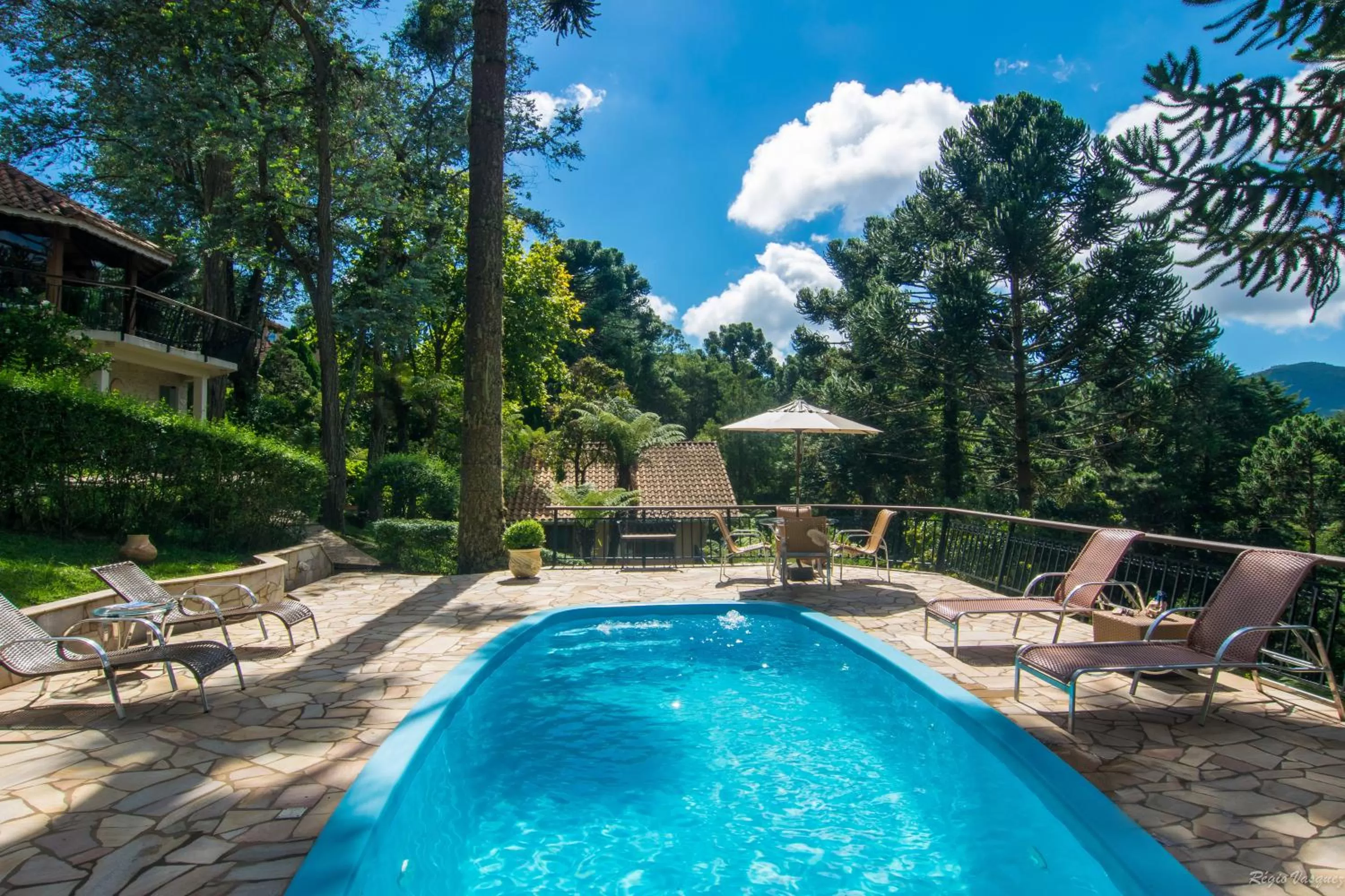 Swimming pool in Pousada Ricanto Amore Mio