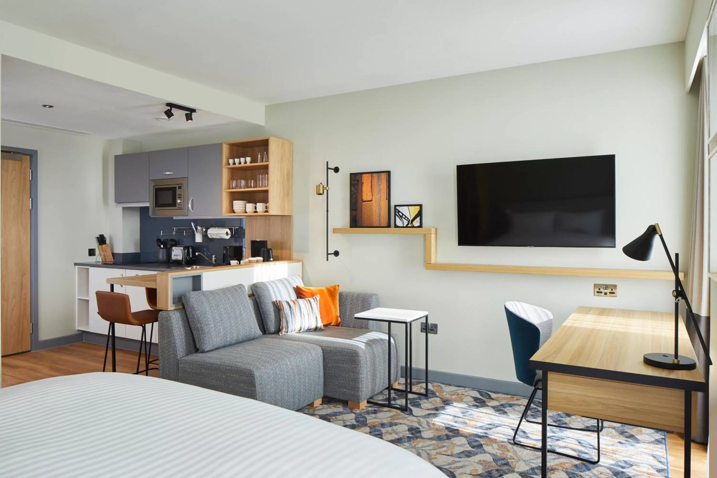 Photo of the whole room, Bed in Residence Inn by Marriott Slough