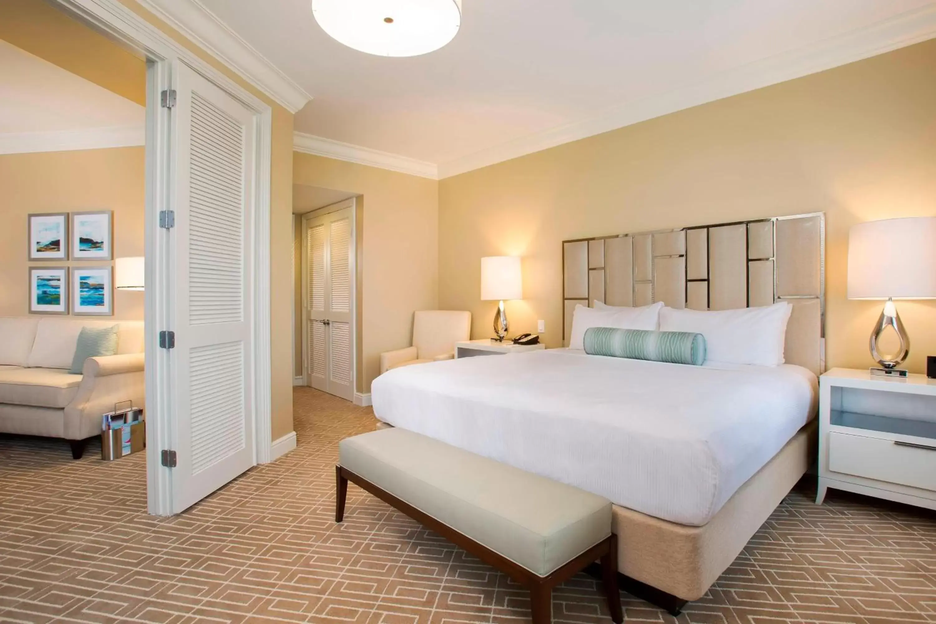 Bedroom, Bed in JW Marriott Miami Turnberry Resort & Spa