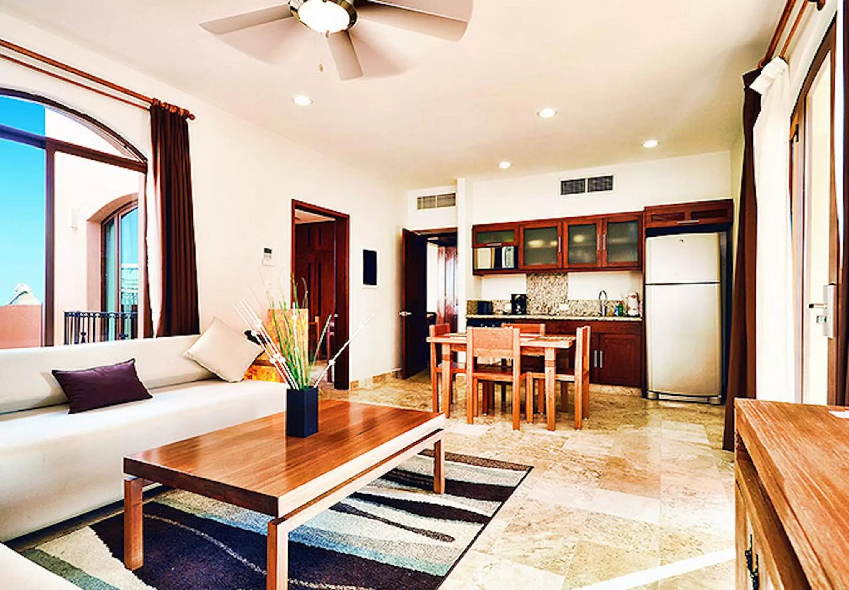 Living room, Seating Area in Acanto Hotel Playa del Carmen, Trademark Collection by Wyndham