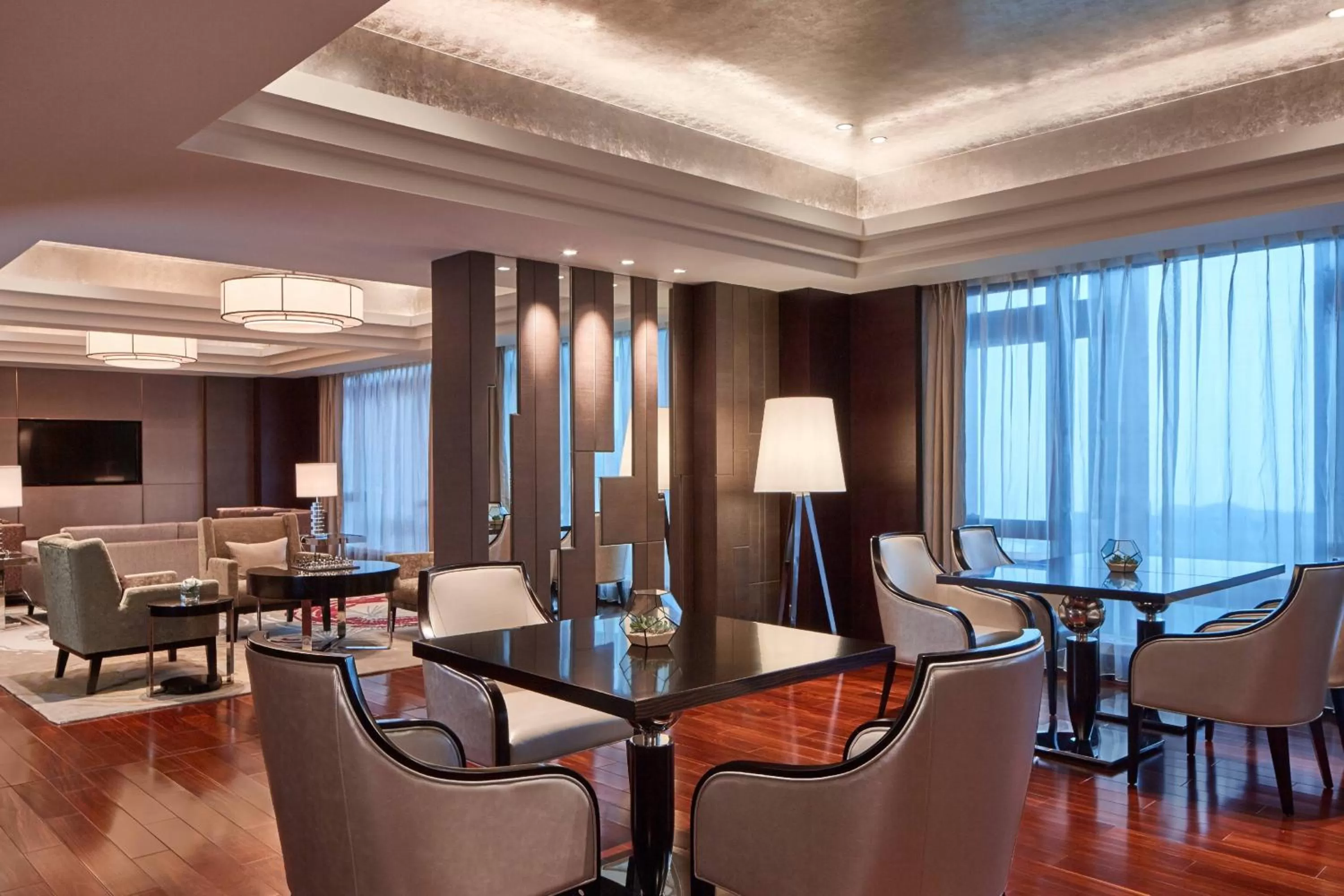 Lounge or bar in Zhuhai Marriott Hotel