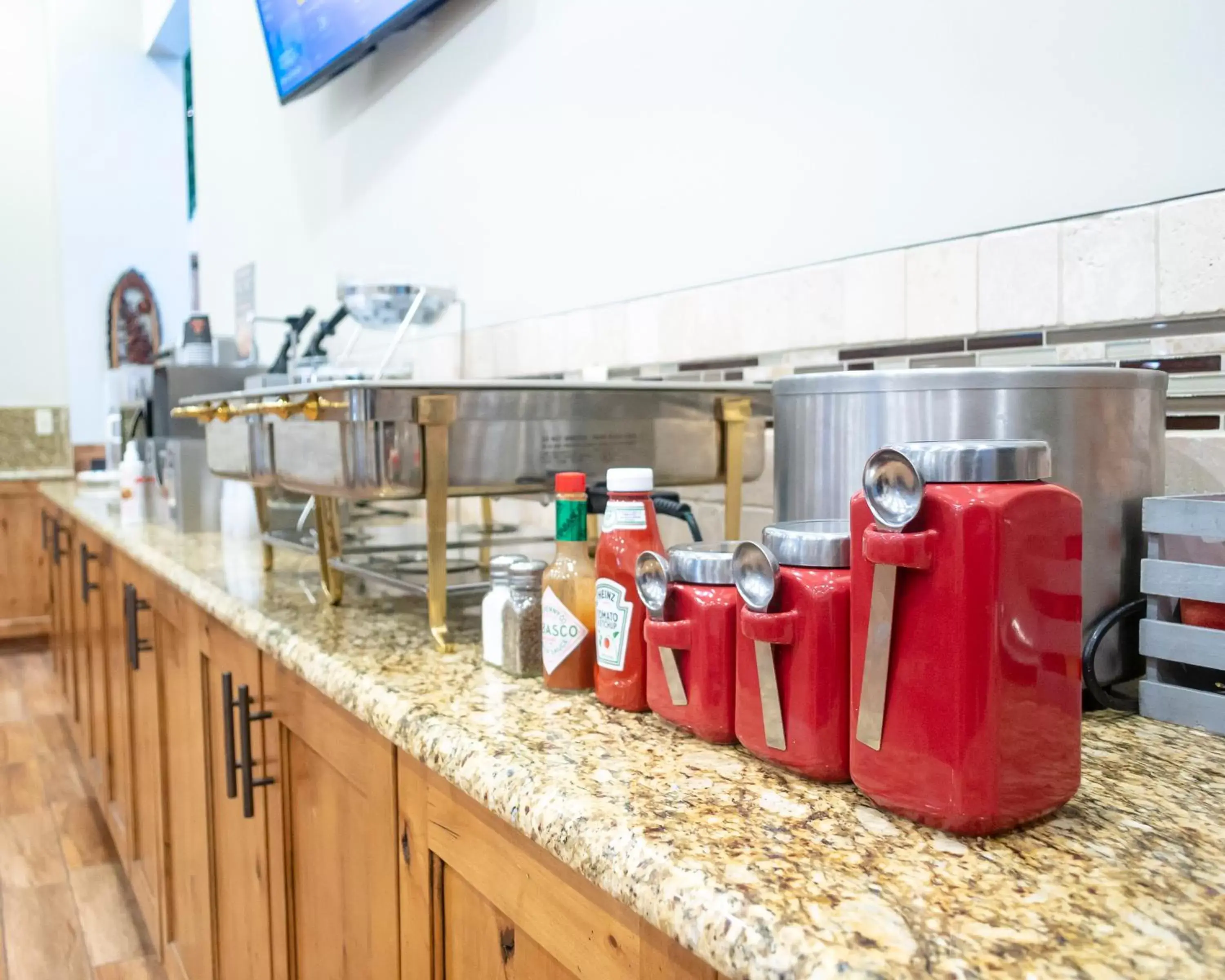 Continental breakfast in Sawtelle Mountain Resort Continental breakfast in Sawtelle Mountain Resort