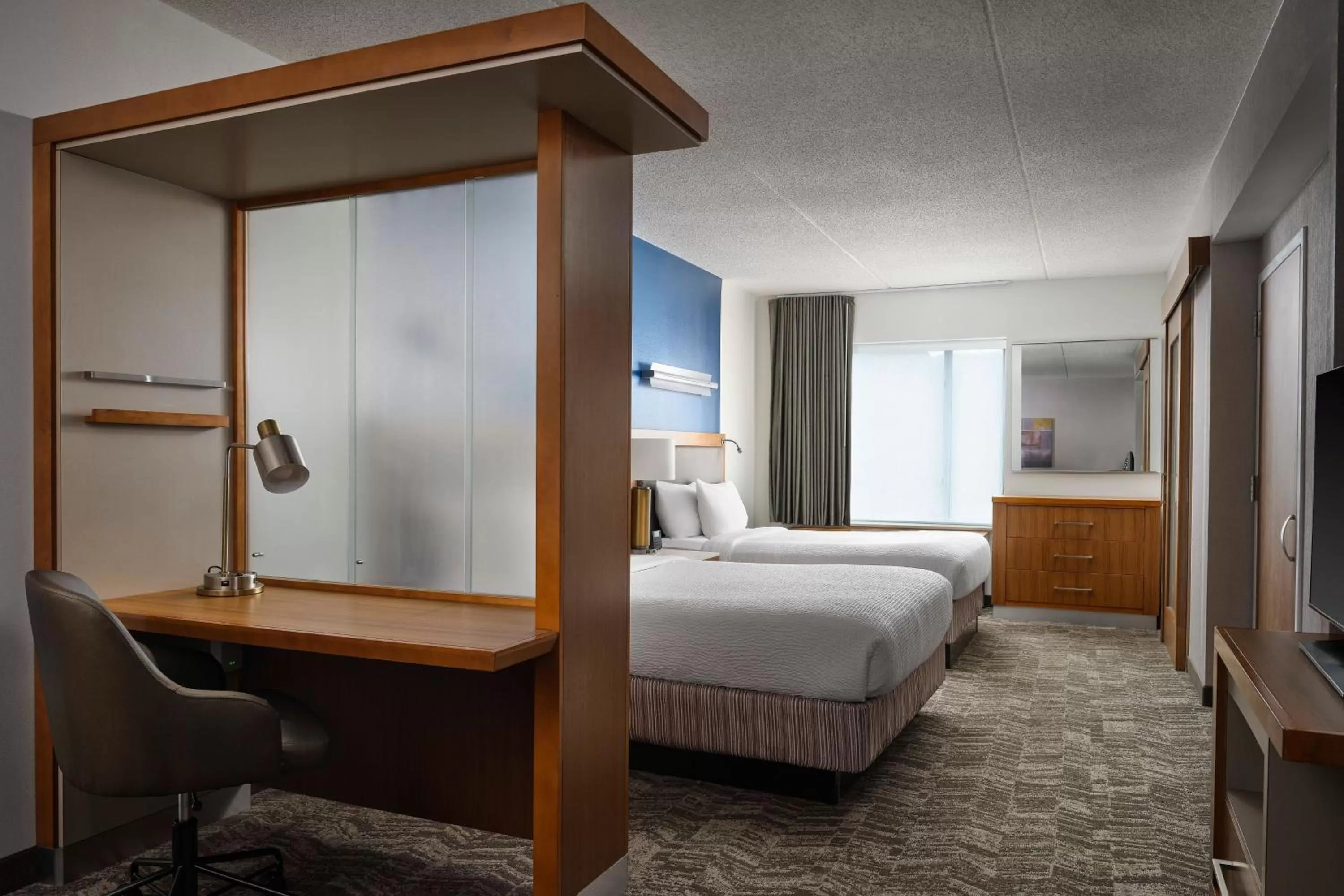 Photo of the whole room, Bed in SpringHill Suites by Marriott Pittsburgh Mt. Lebanon