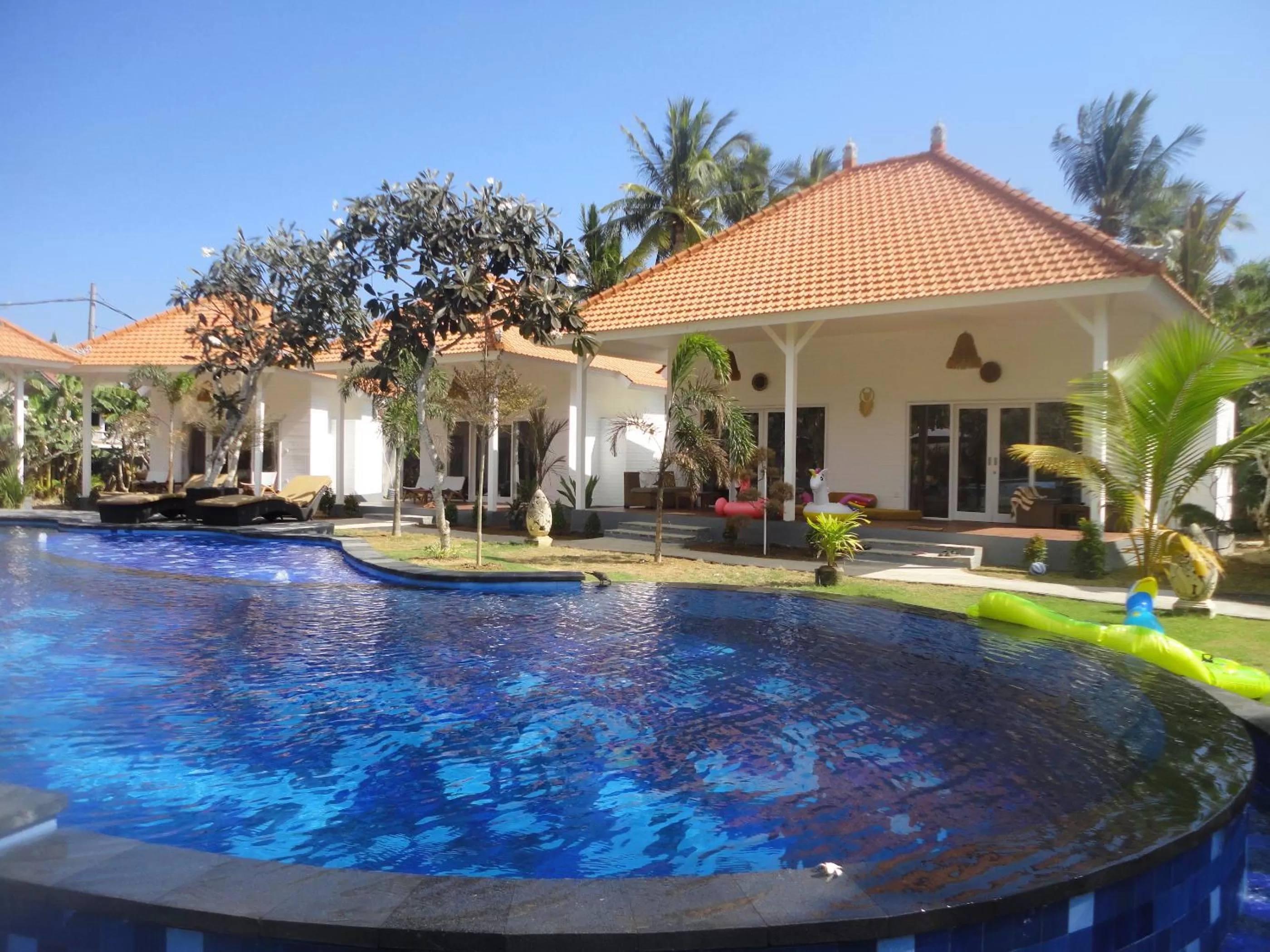 Property building in Sanghyang Bay Villas