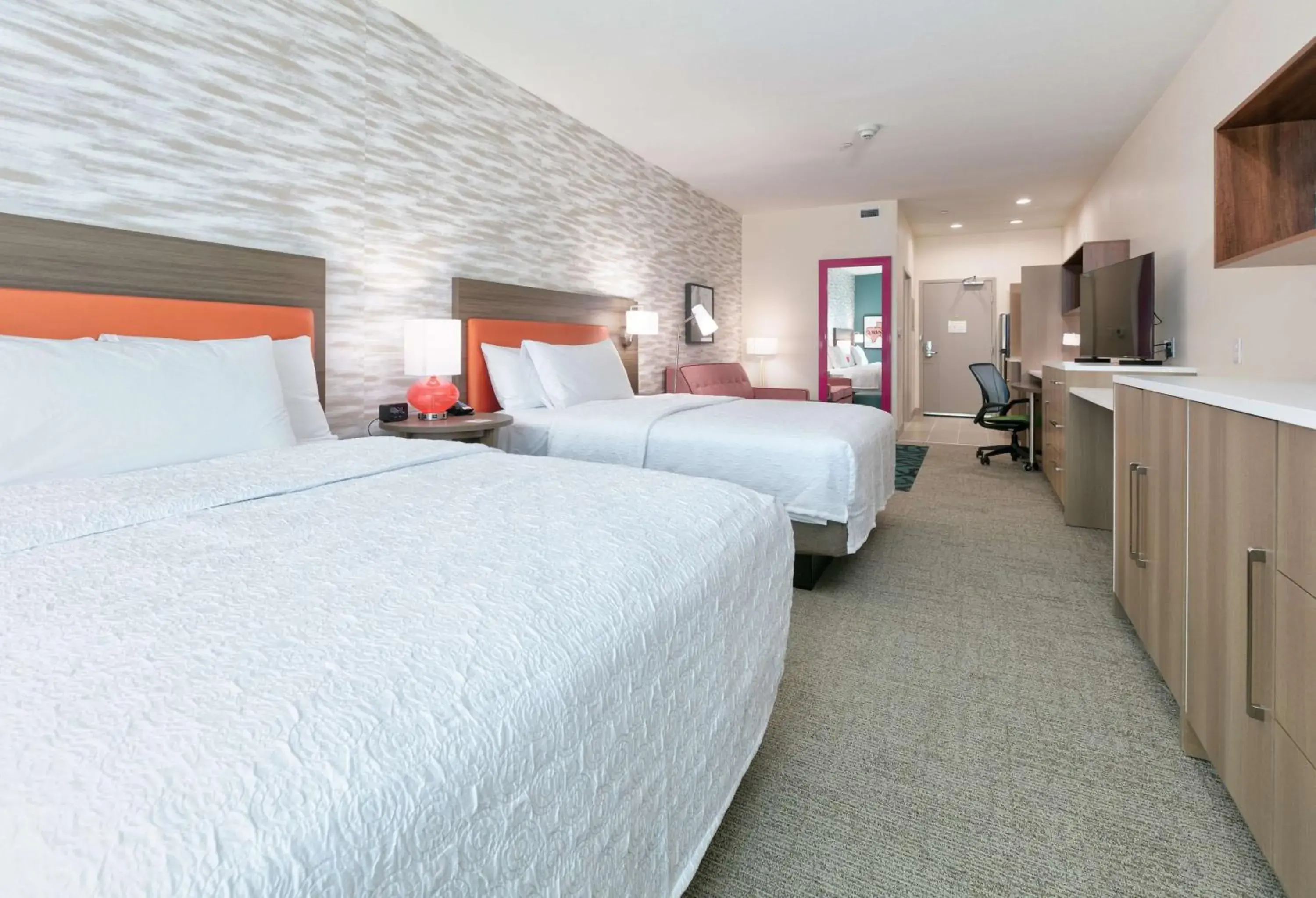 Bed in Home2 Suites By Hilton El Campo