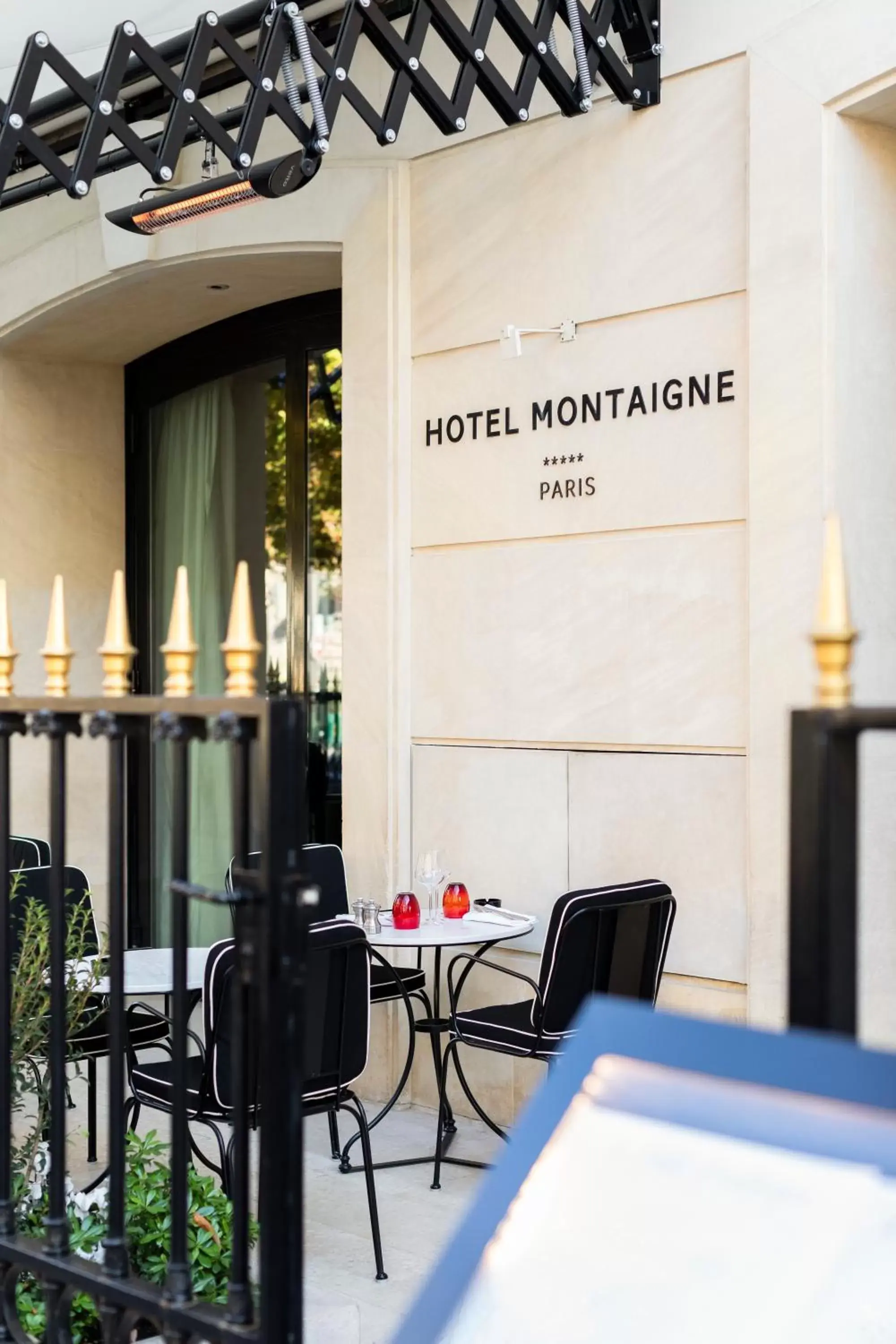Property building in Hotel Montaigne