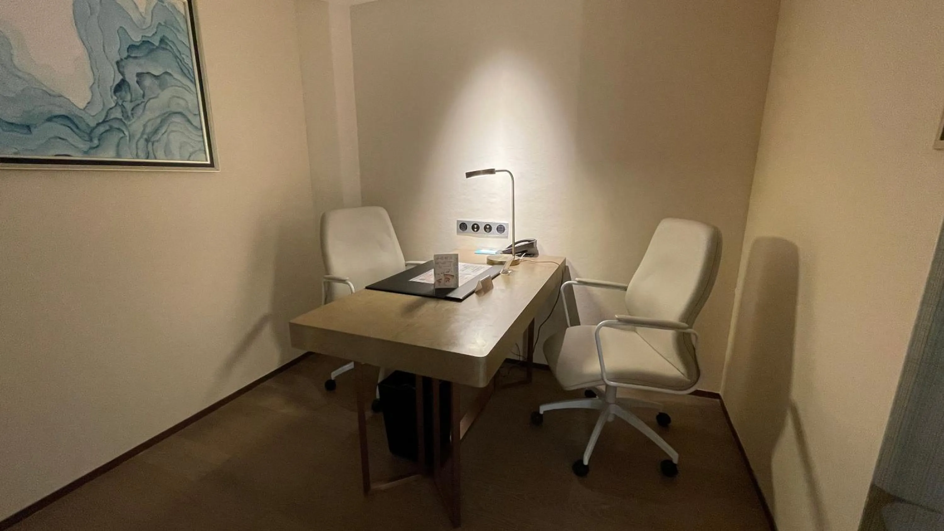 Business facilities in Radisson Suzhou