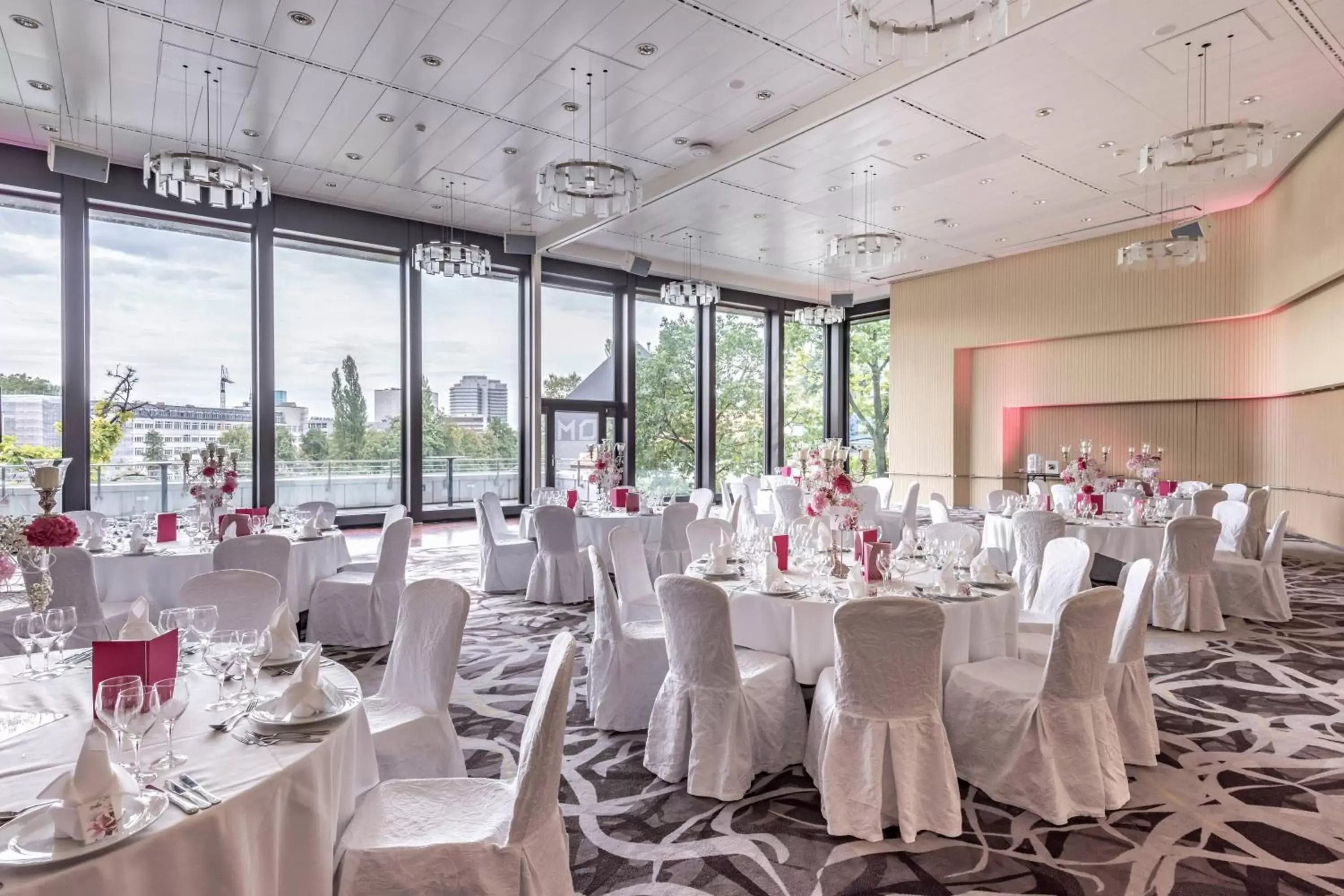 Banquet/Function facilities, Banquet Facilities in Zurich Marriott Hotel