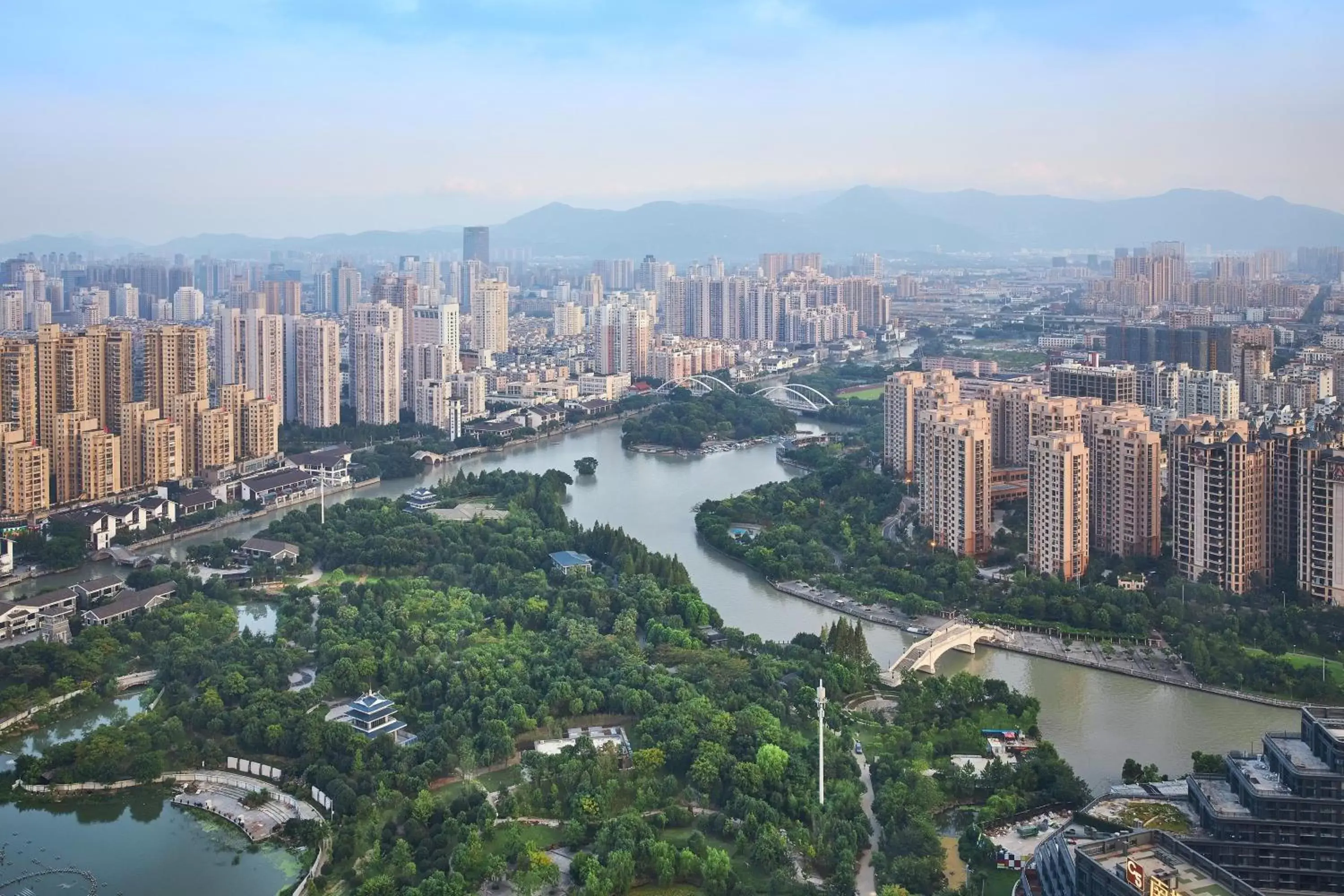 Photo of the whole room in The Westin Wenzhou