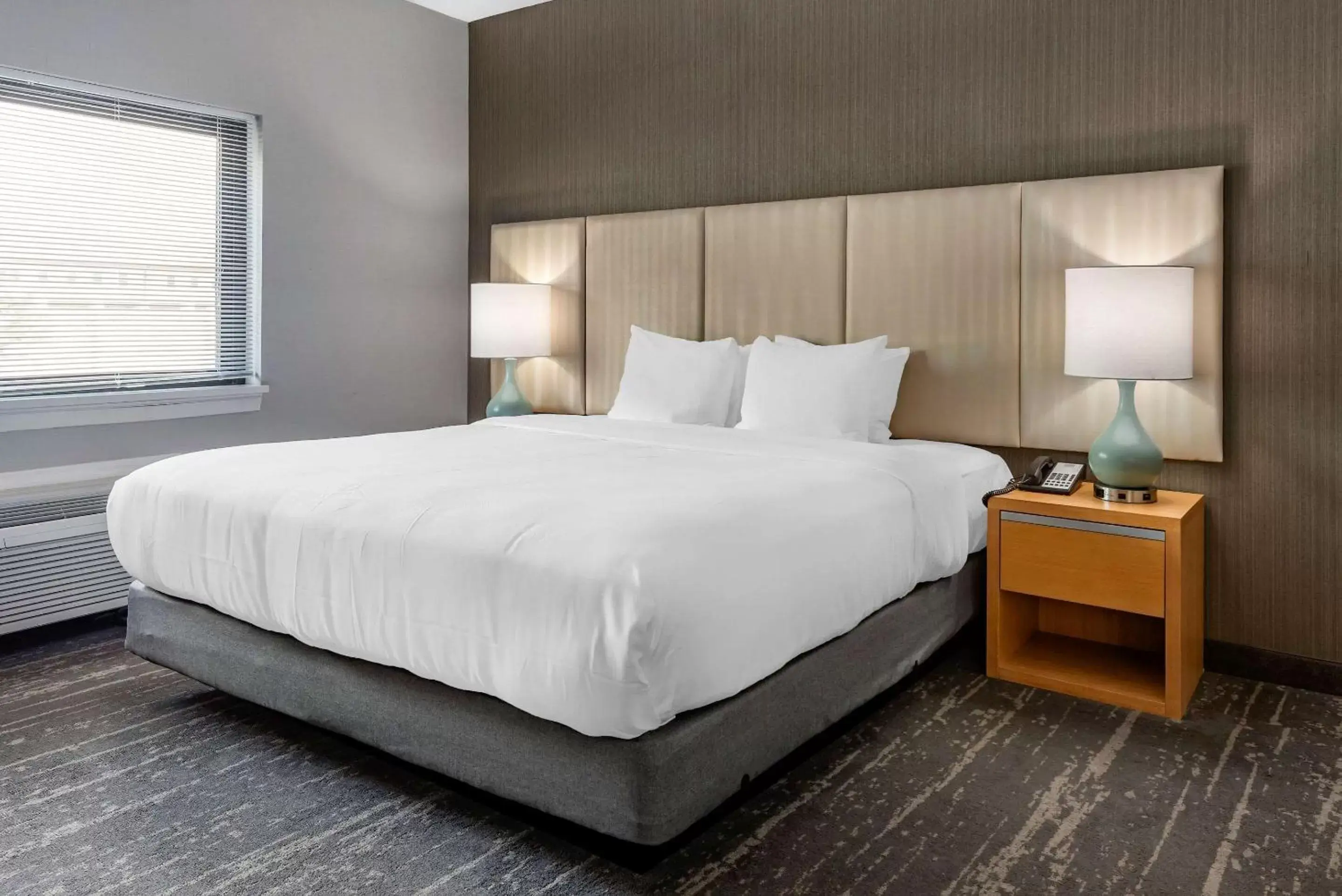 Photo of the whole room, Bed in Somerset Lofts Photo of the whole room, Bed in Somerset Lofts