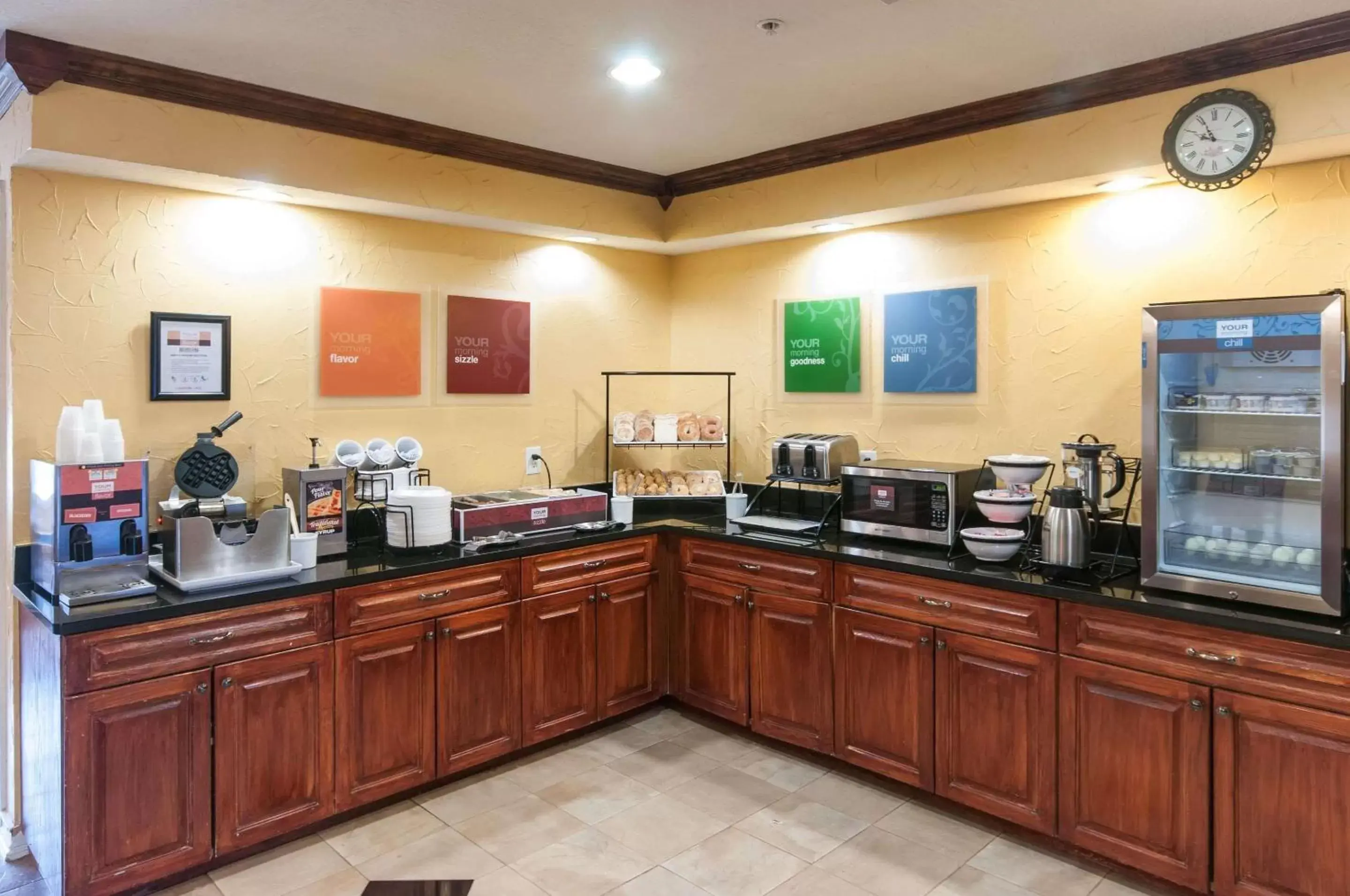 Restaurant/Places to Eat in Comfort Inn Conroe