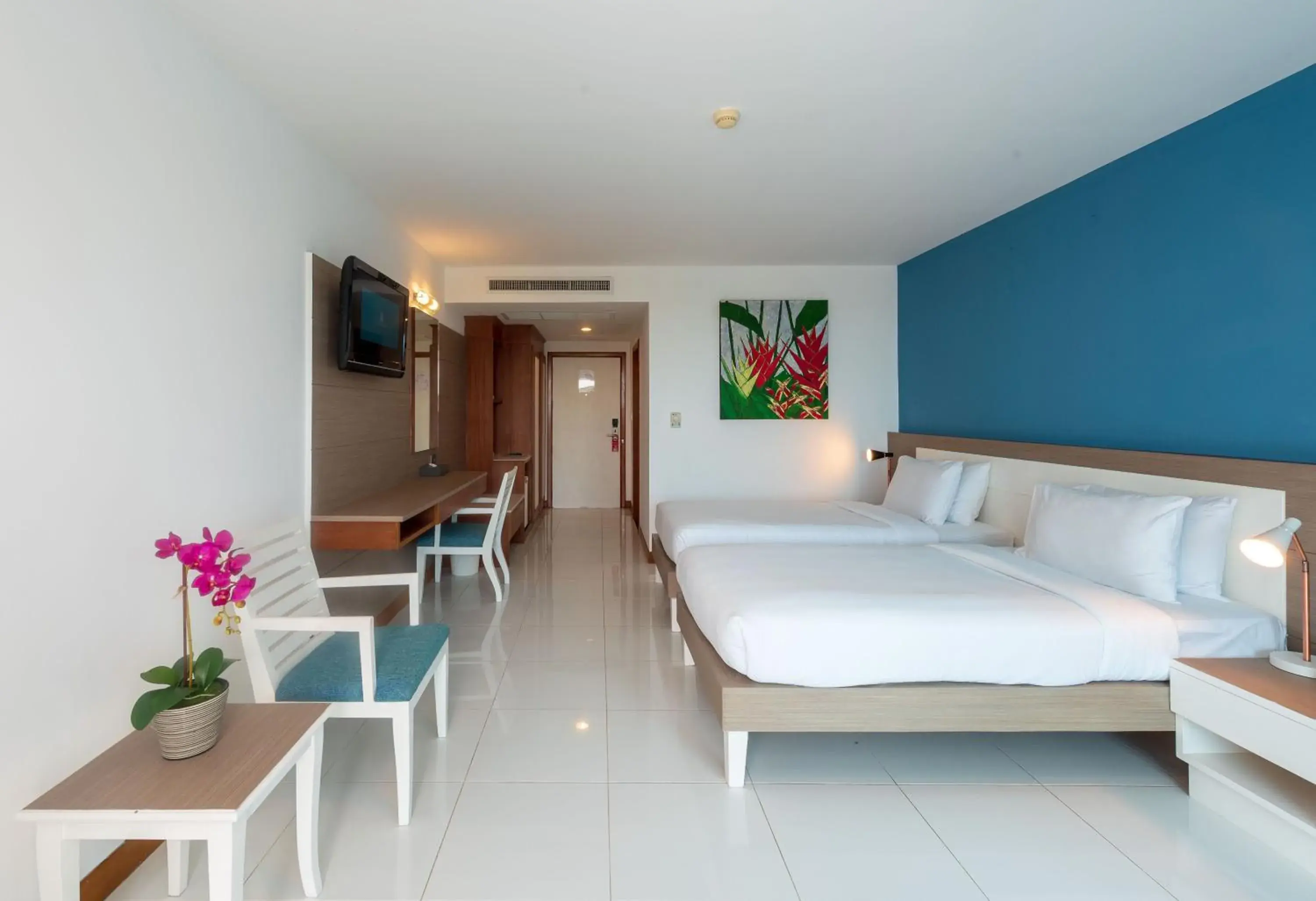 Superior Twin Room in Pinnacle Grand Jomtien Resort and Beach Club - SHA Extra Plus Superior Twin Room in Pinnacle Grand Jomtien Resort and Beach Club - SHA Extra Plus