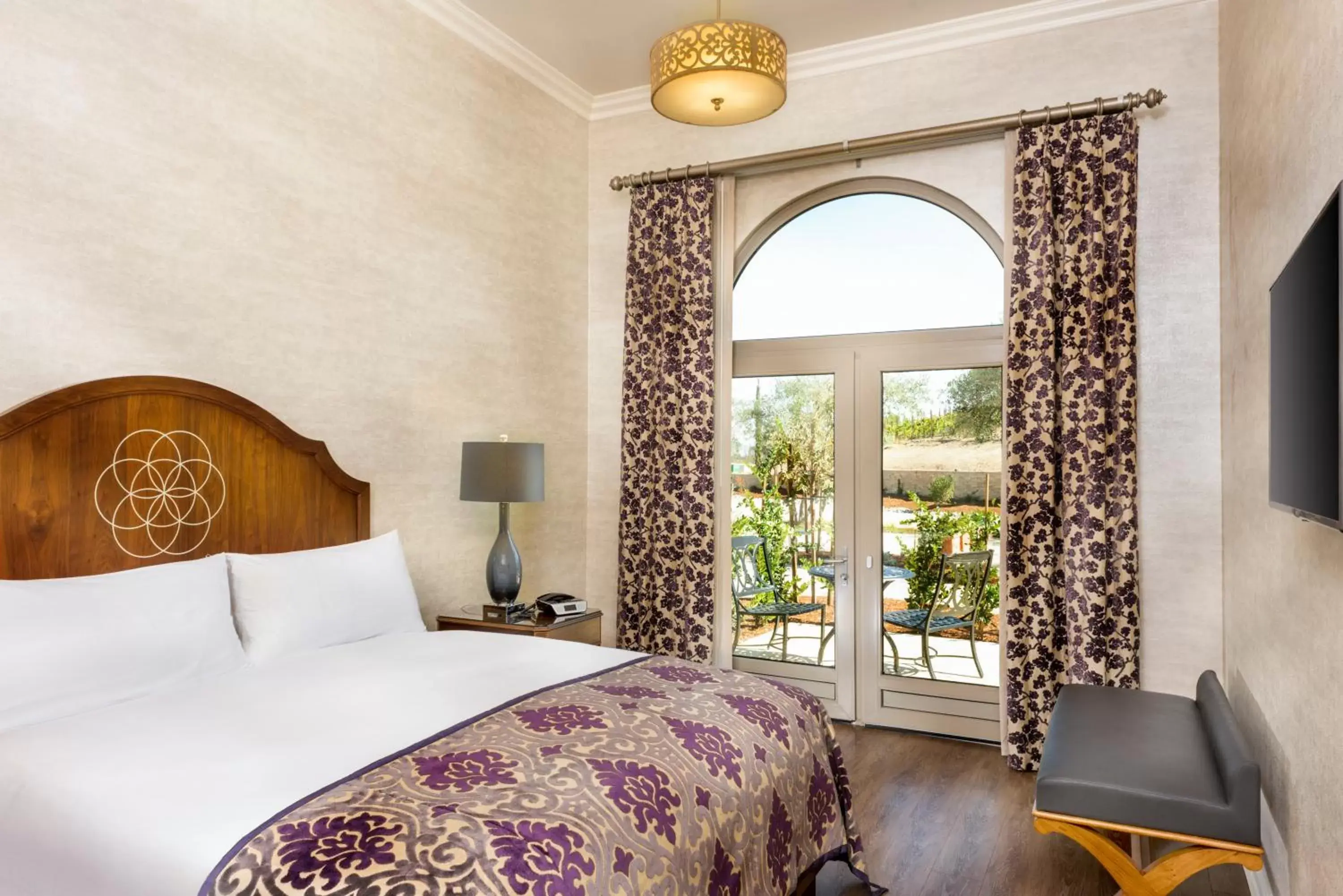 One-Bedroom King Suite in Allegretto Vineyard Resort Paso Robles One-Bedroom King Suite in Allegretto Vineyard Resort Paso Robles