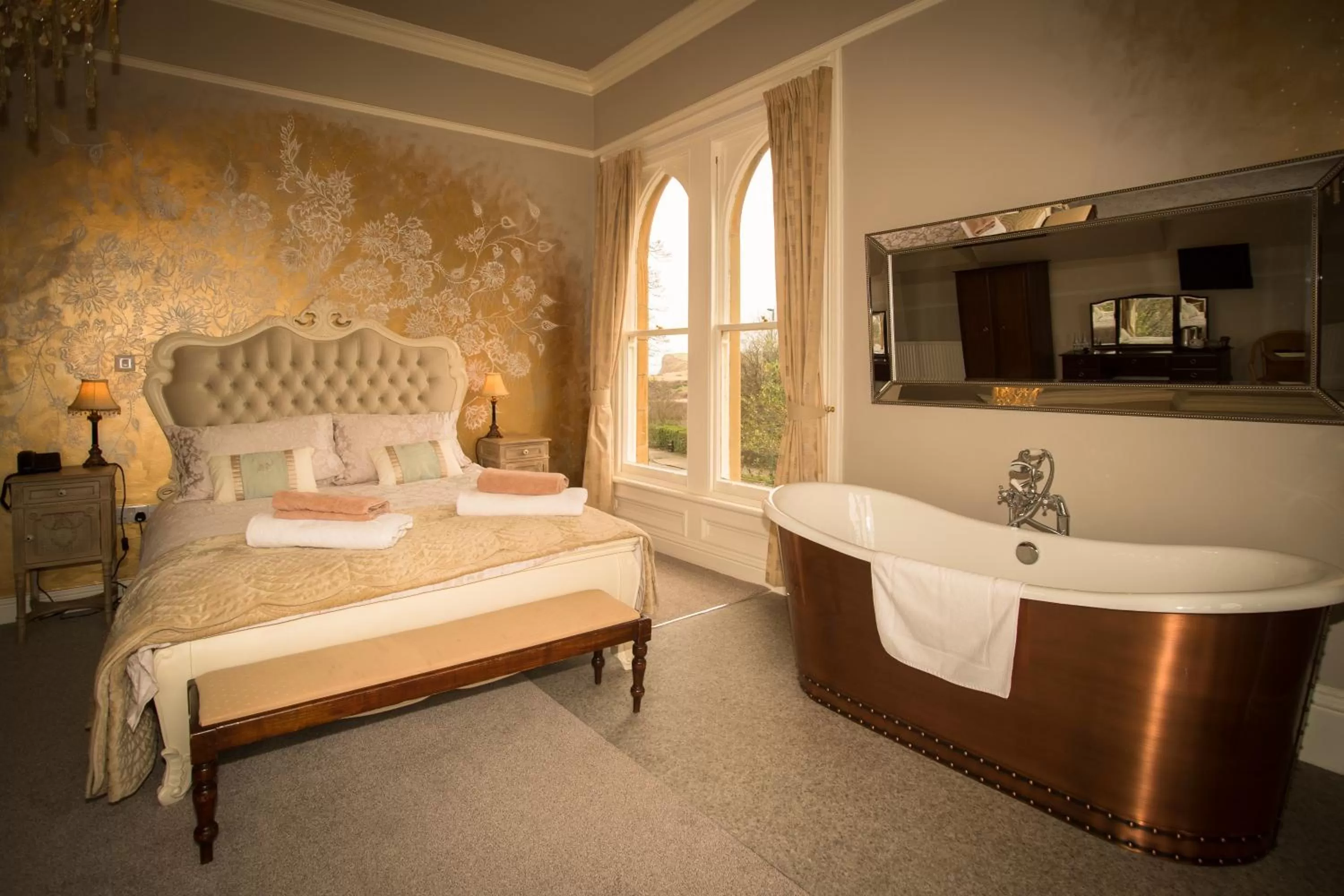 Bathroom, Bed in Brockley Hall Hotel